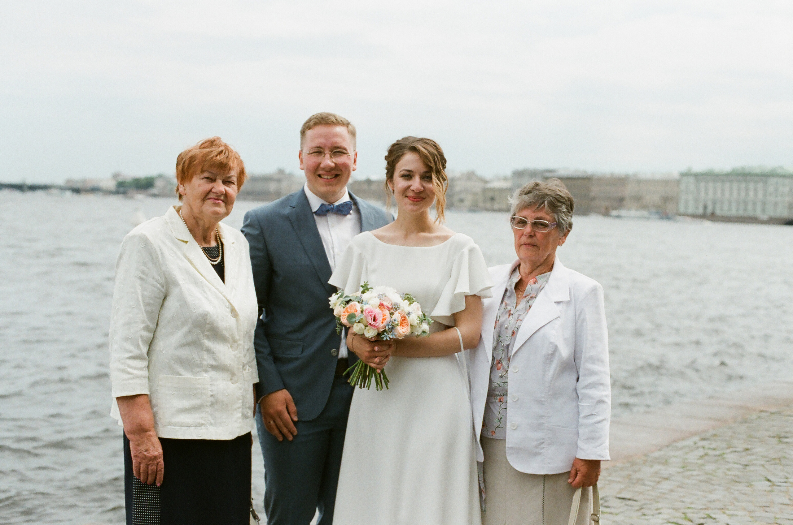 МАРИЯ и ГРИГОРИЙ. Свадебный и семейный пленочный фотограф в Петербурге Истомина Ирина