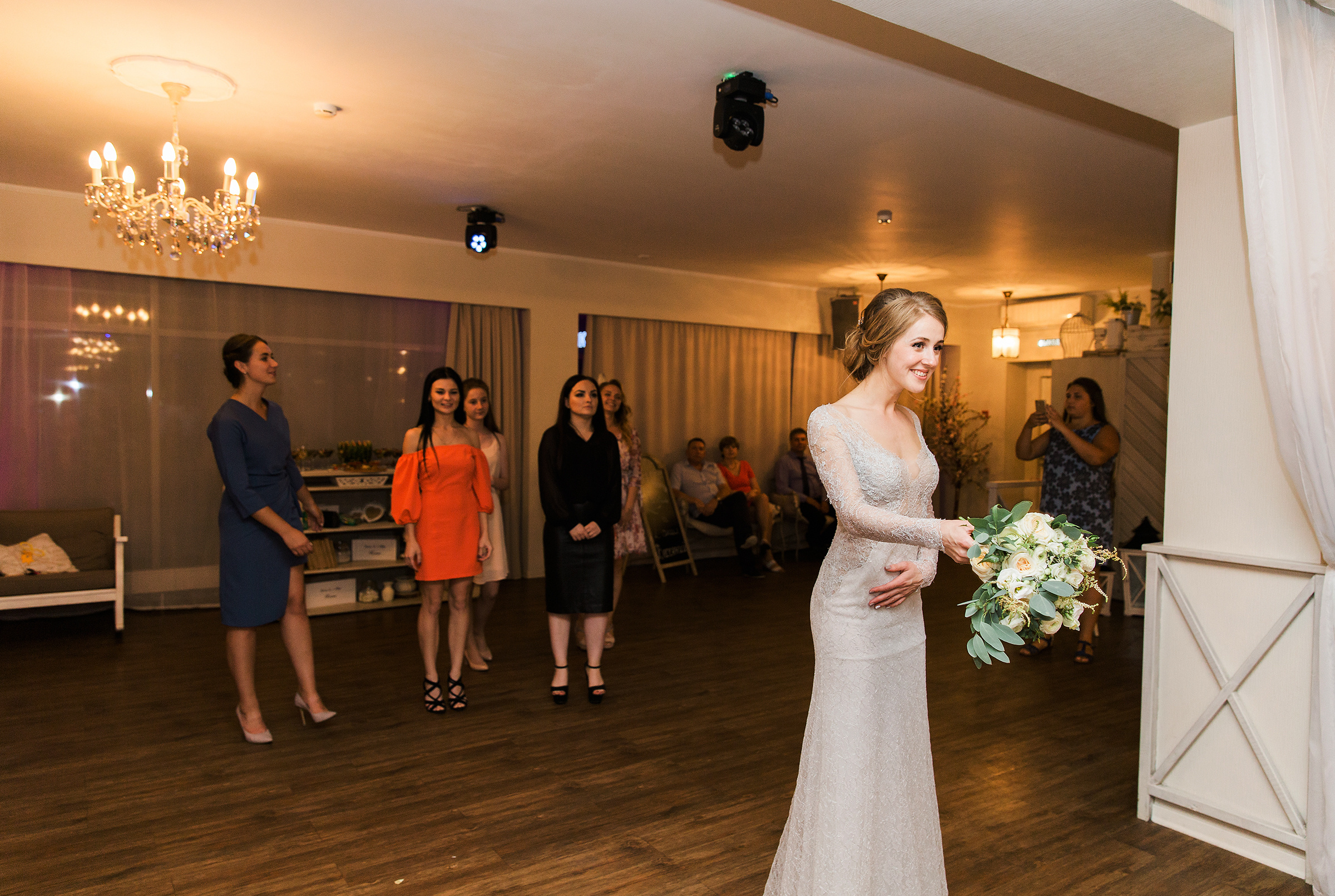 ЛИДИЯ и ДАНИИЛ. Свадебный и семейный пленочный фотограф в Петербурге Истомина Ирина