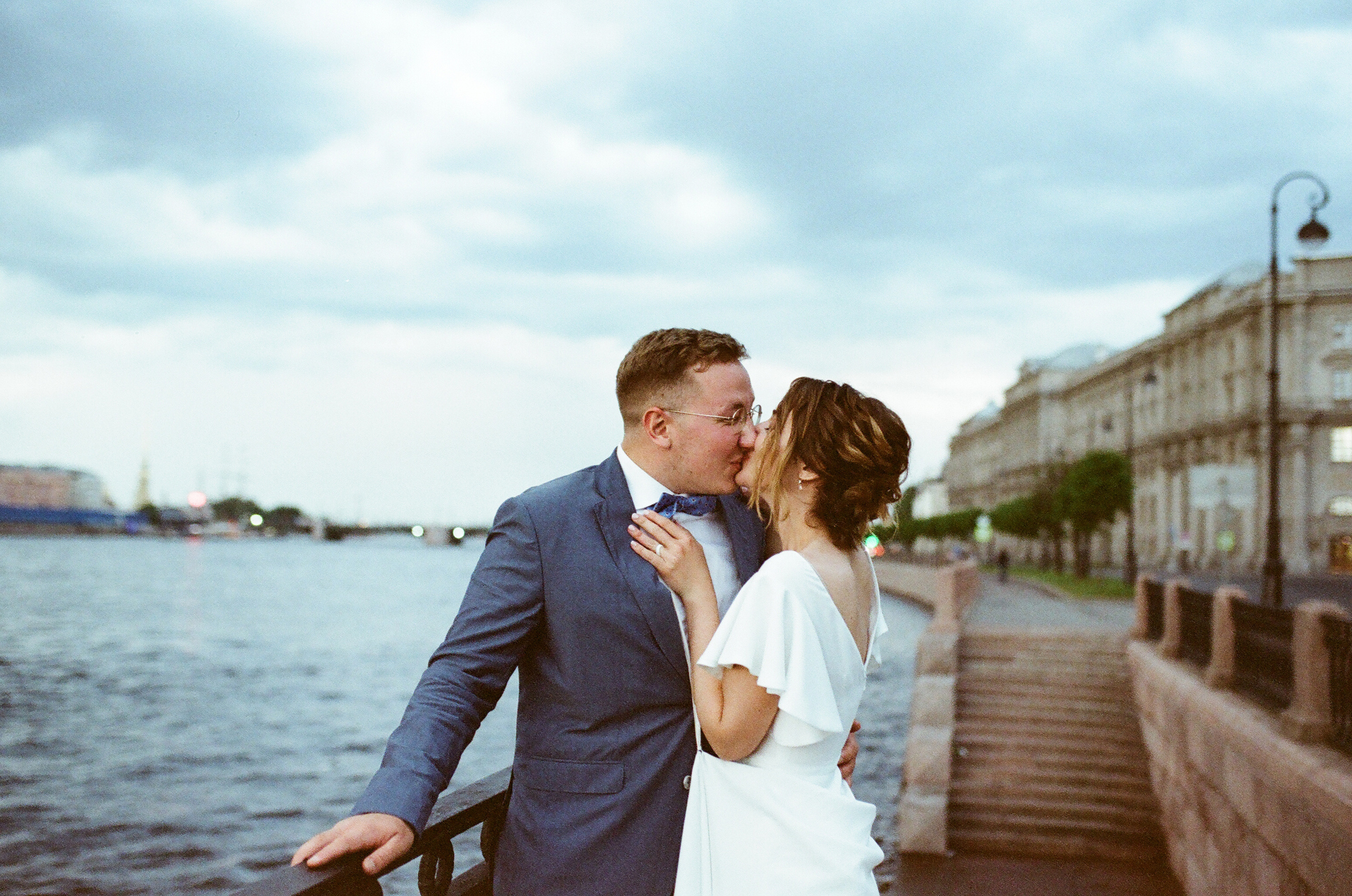 МАРИЯ и ГРИГОРИЙ. Свадебный и семейный пленочный фотограф в Петербурге Истомина Ирина