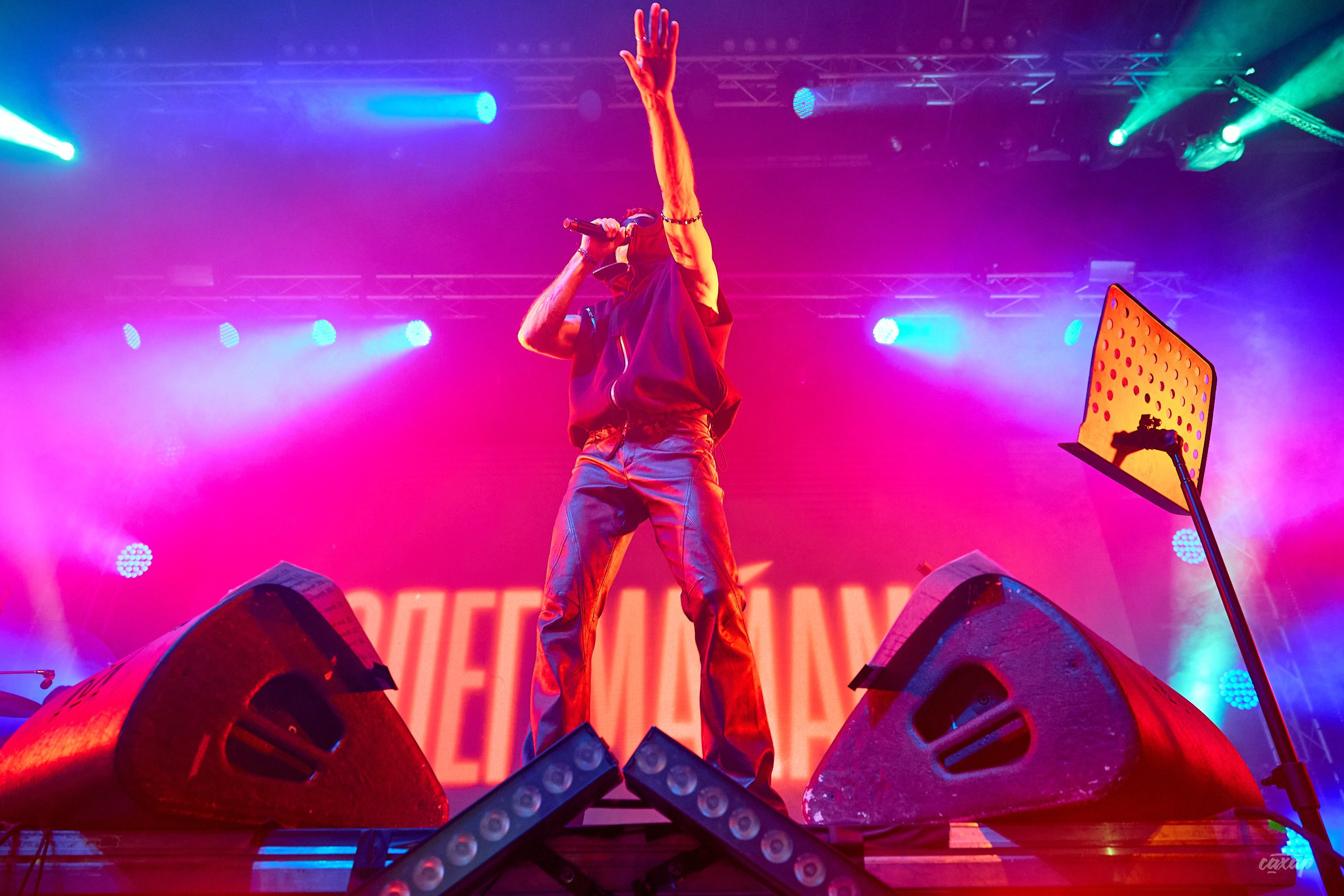 Олег Майами. Профессиональный фотограф в Екатеринбурге Юра Сахар