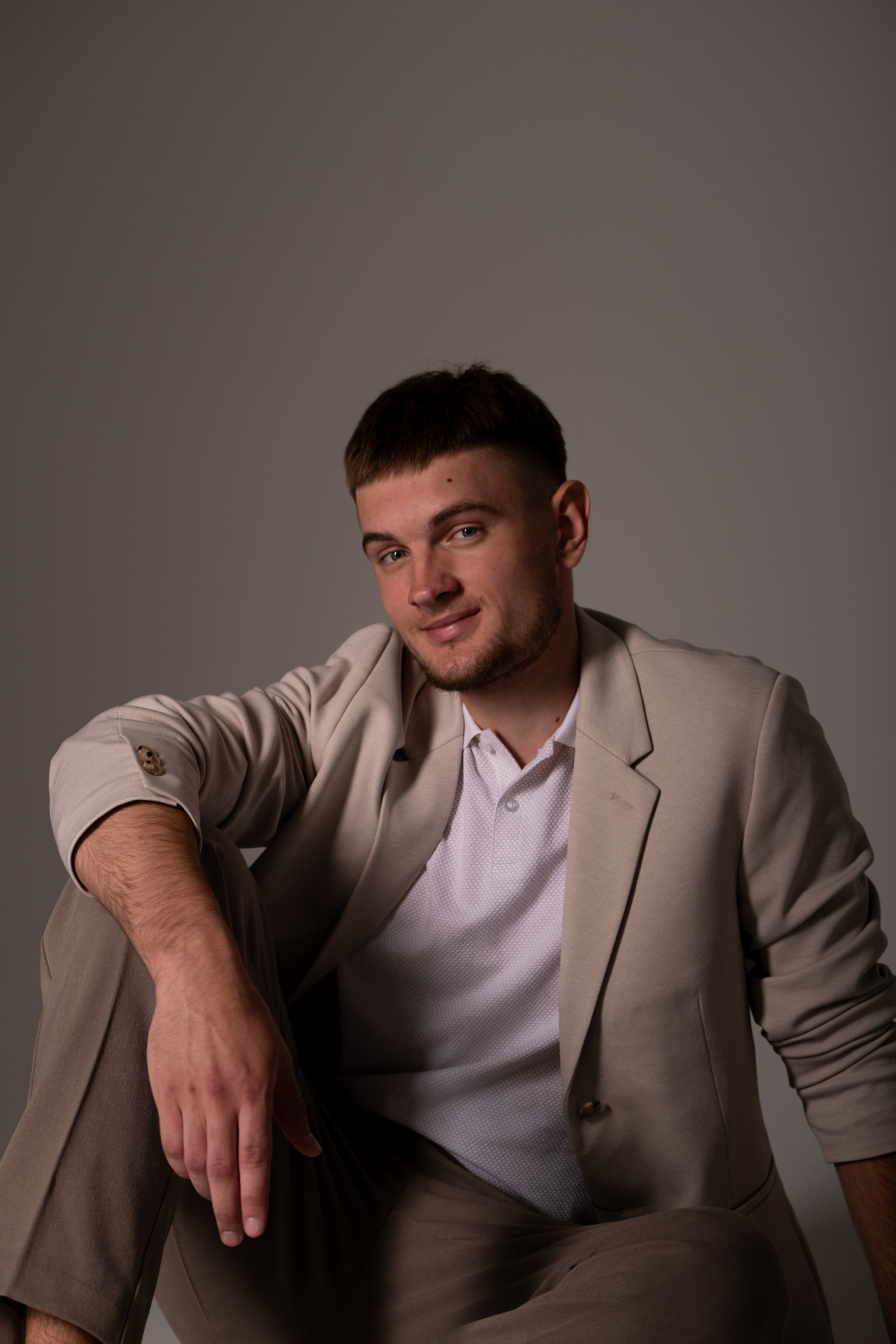 Владимир. Профессиональная фотосъемка в Крыму. Натуральные эмоции и живые кадры. Забронируйте дату прямо сейчас!