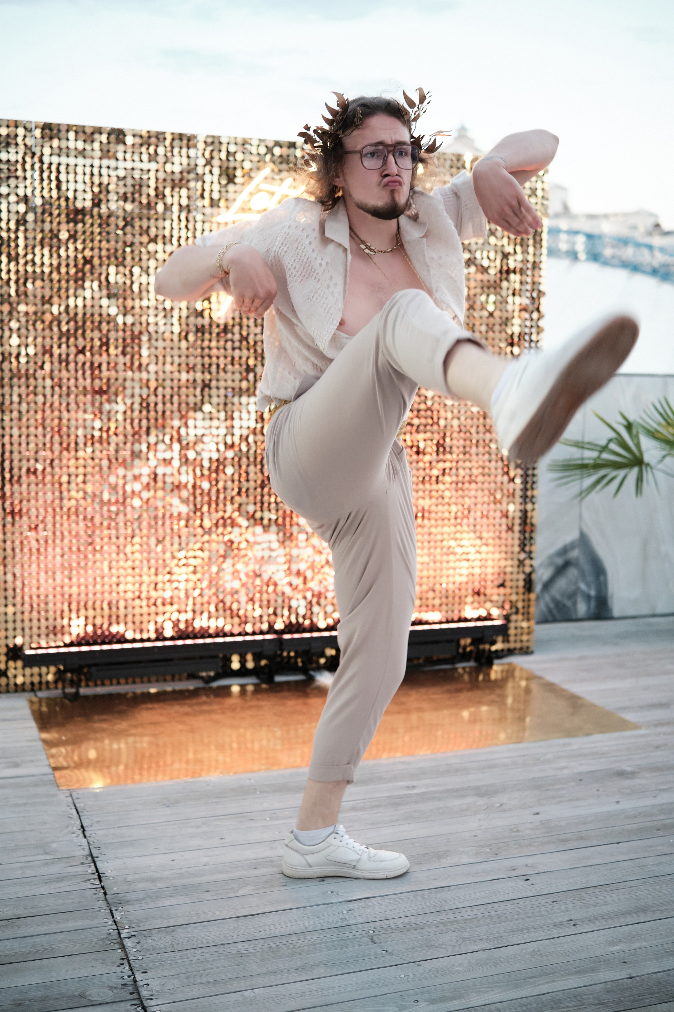 Burning Man на террасе White Point. Репортажный фотограф Дмитрий Литвинский. Минск, Беларусь, мир