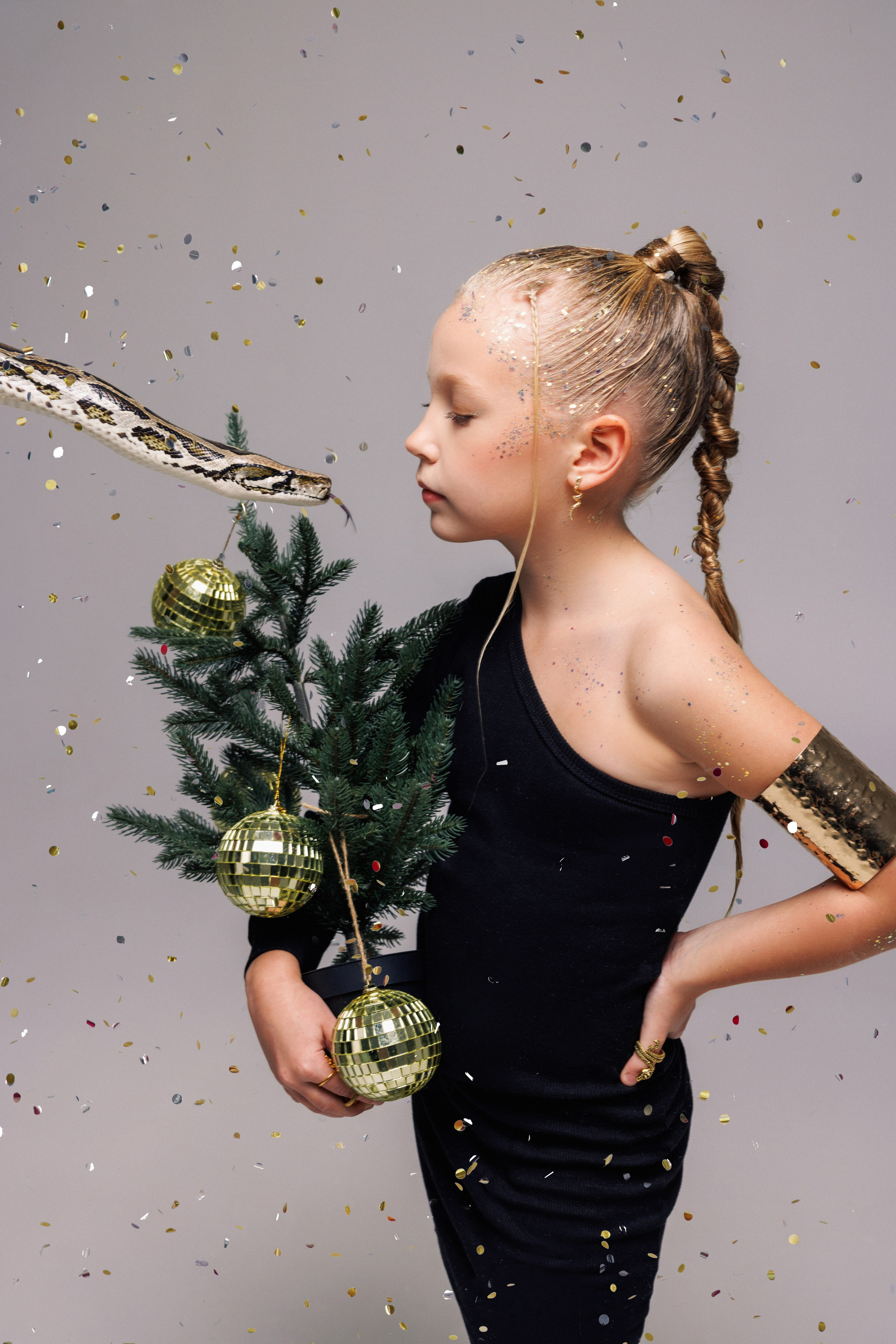 Новогодняя фотосессия со Змеем. Семейный и детский фотограф в Краснодаре Анна Трашкова