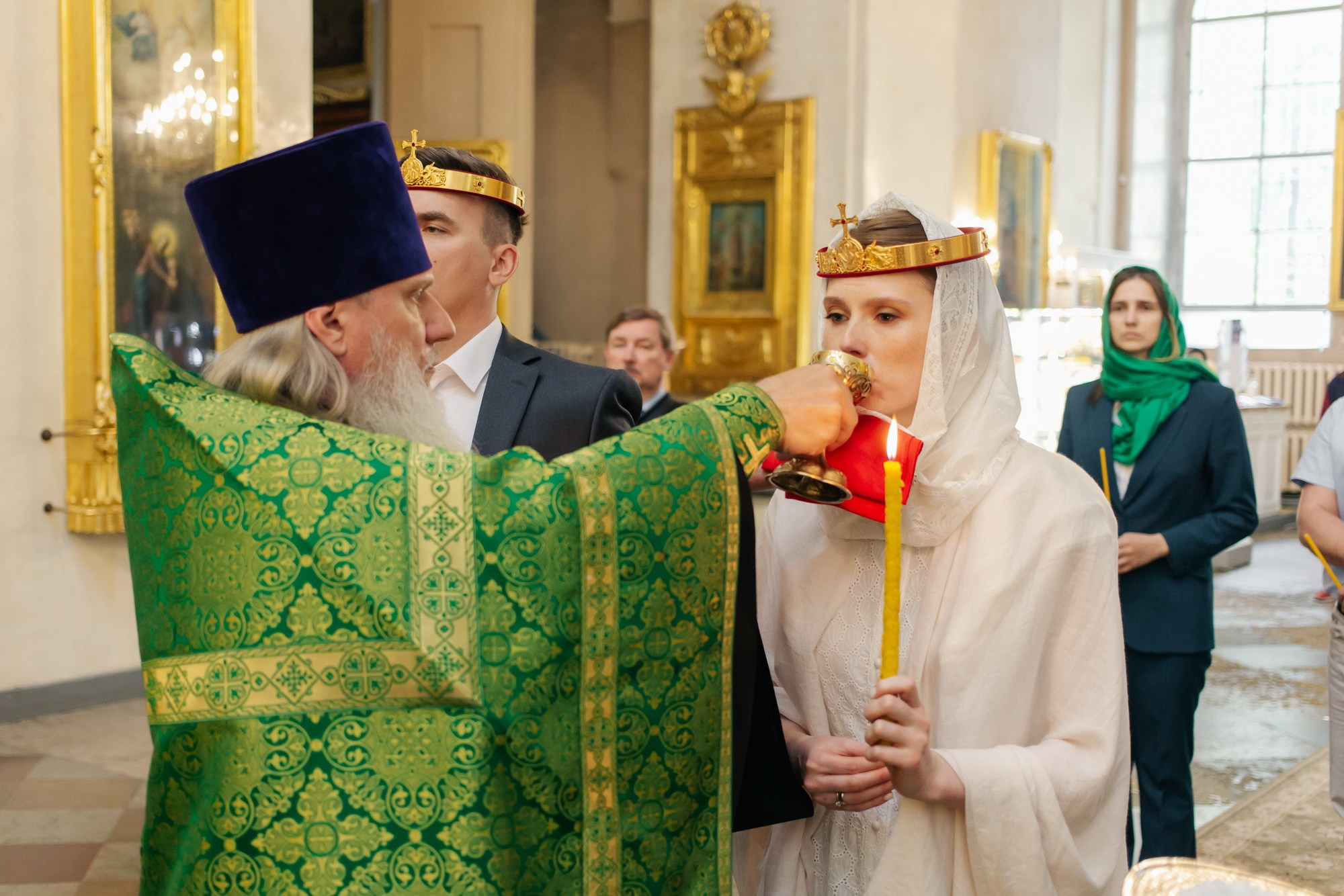 Венчание в Спасо Преображенском соборе сколько стоит, где повенчаться в Питере, обвенчаться в Санкт Петербурге, какую церковь выбрать для венчания, стоимость венчания в СПб