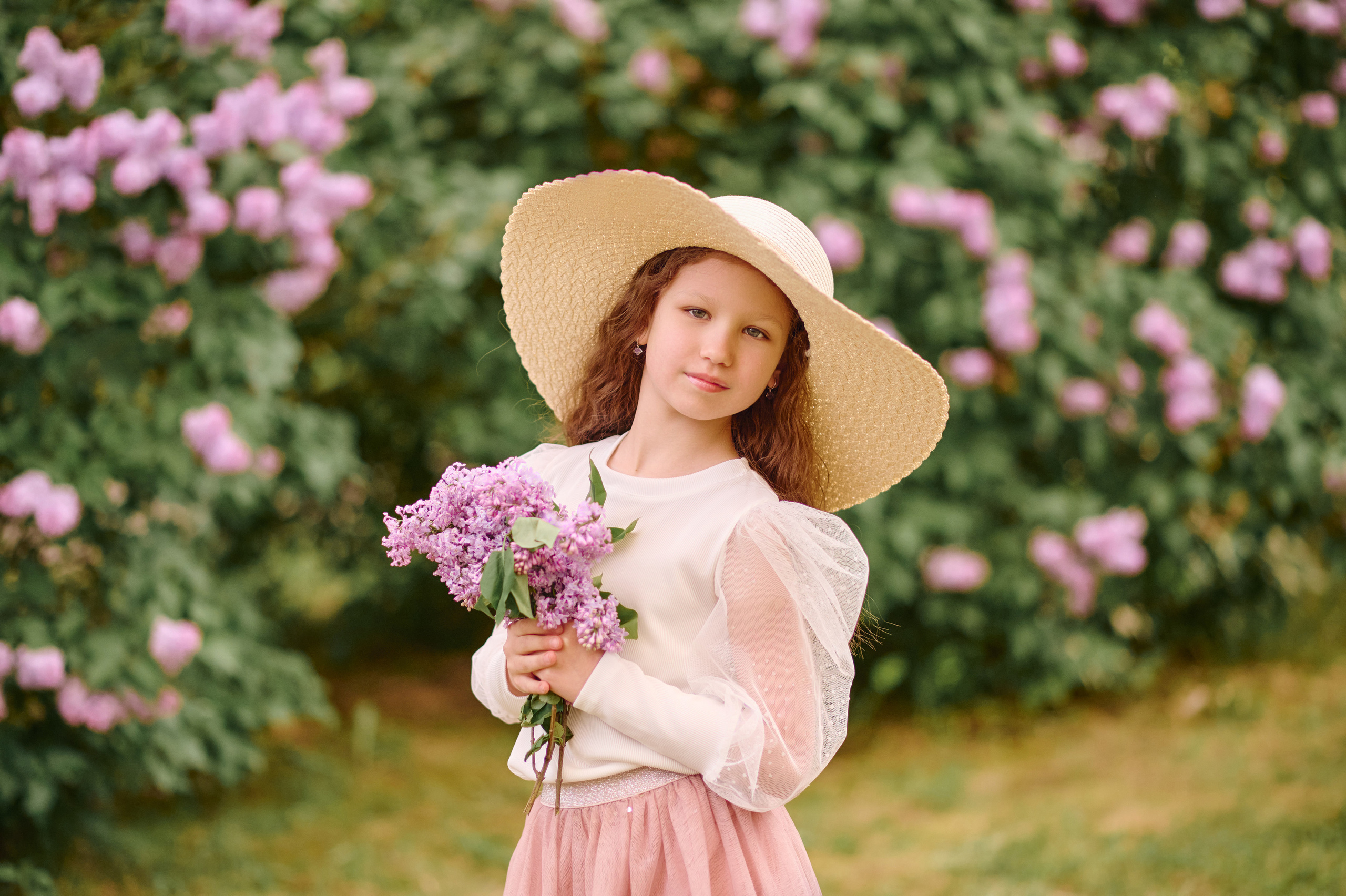 Сиреневый сад. Семейный и детский фотограф в г. Ногинске Ангелина Хасанова