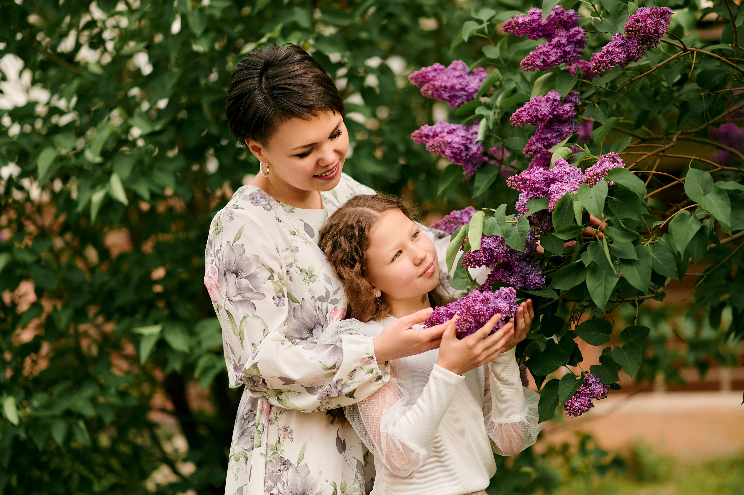 Сиреневый сад. Семейный и детский фотограф в г. Ногинске Ангелина Хасанова