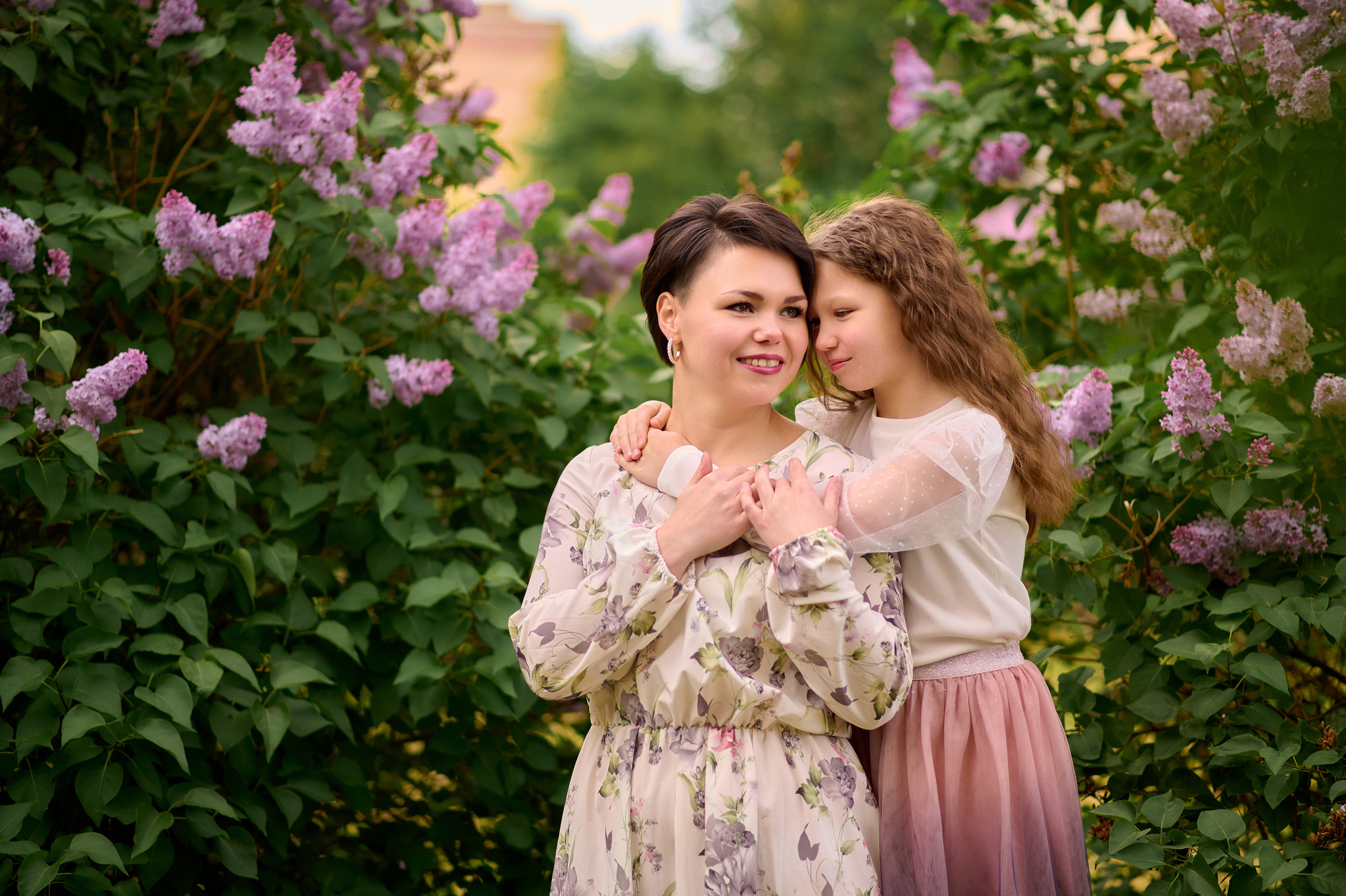 Сиреневый сад. Семейный и детский фотограф в г. Ногинске Ангелина Хасанова