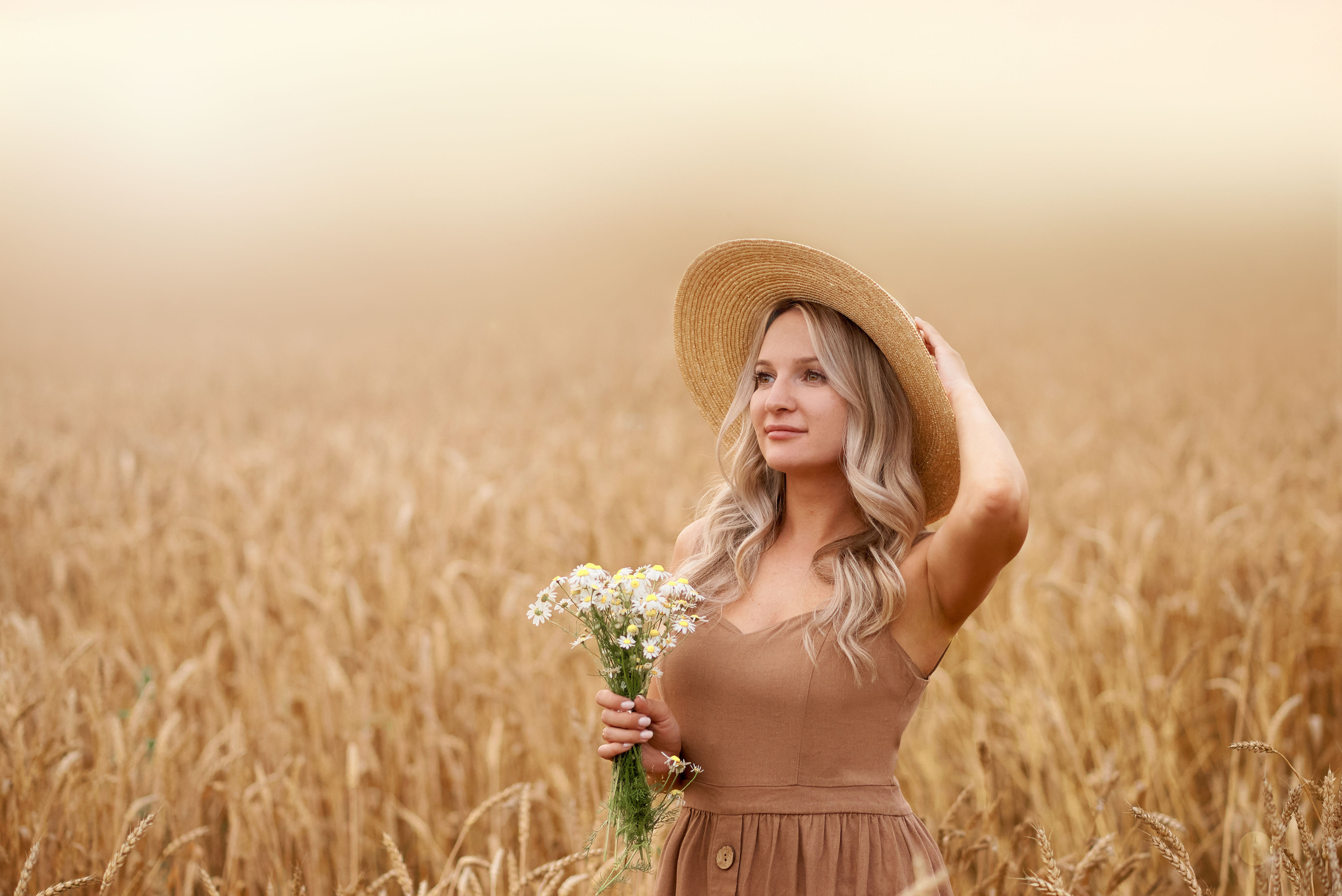 В пшенице. Семейный и детский фотограф в г. Ногинске Ангелина Хасанова