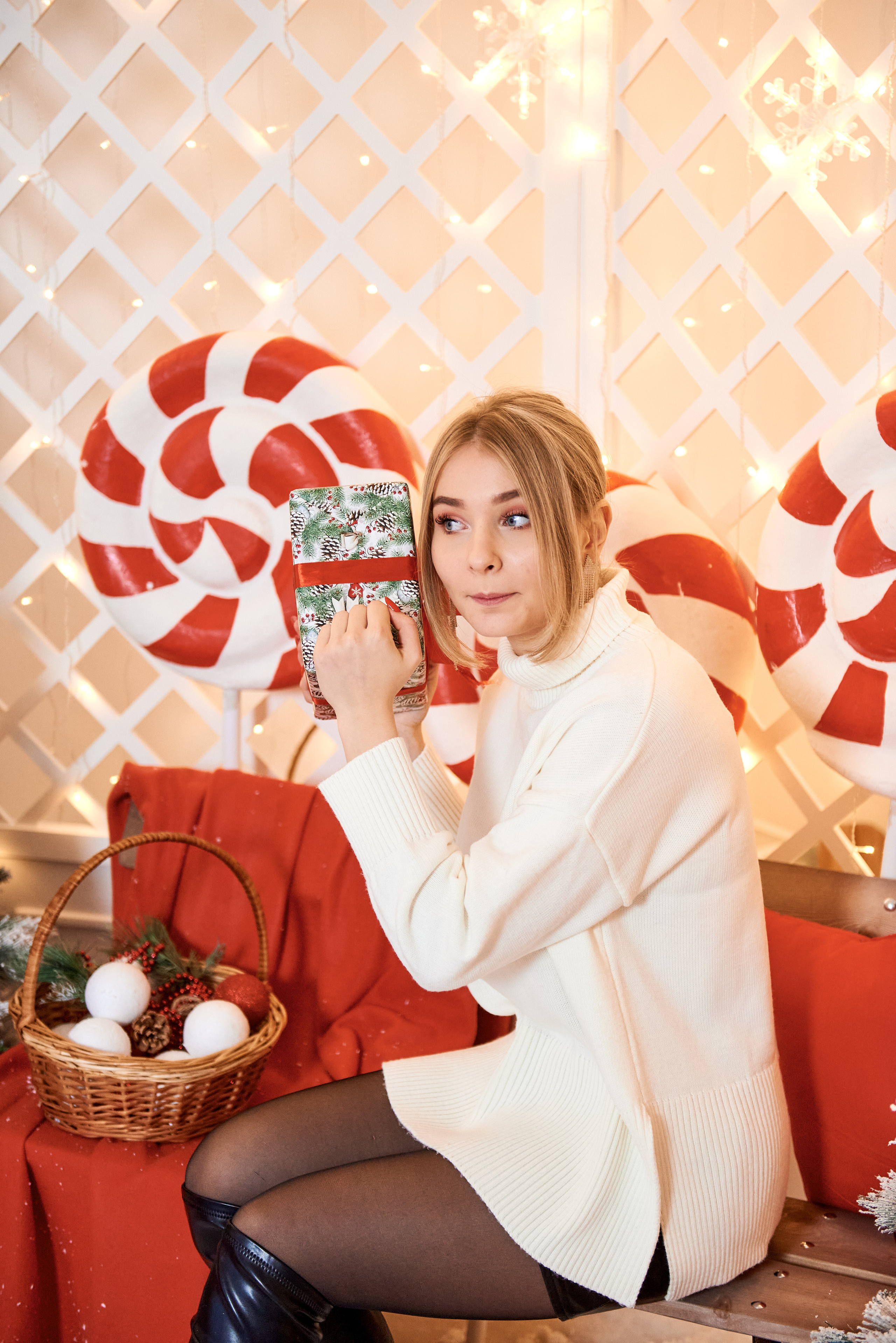 Новогодняя в студии. Семейный и детский фотограф в г. Ногинске Ангелина Хасанова