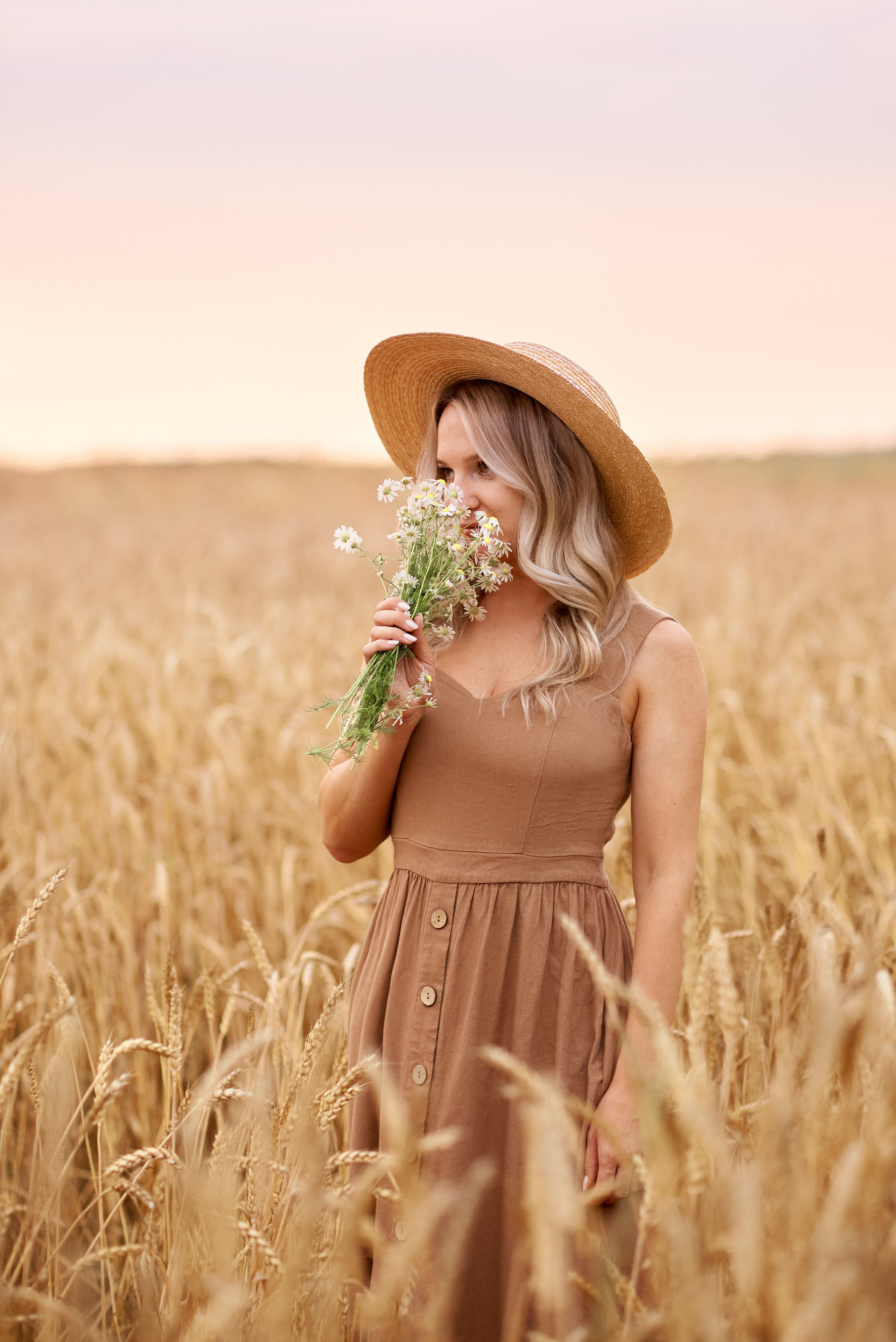 В пшенице. Семейный и детский фотограф в г. Ногинске Ангелина Хасанова