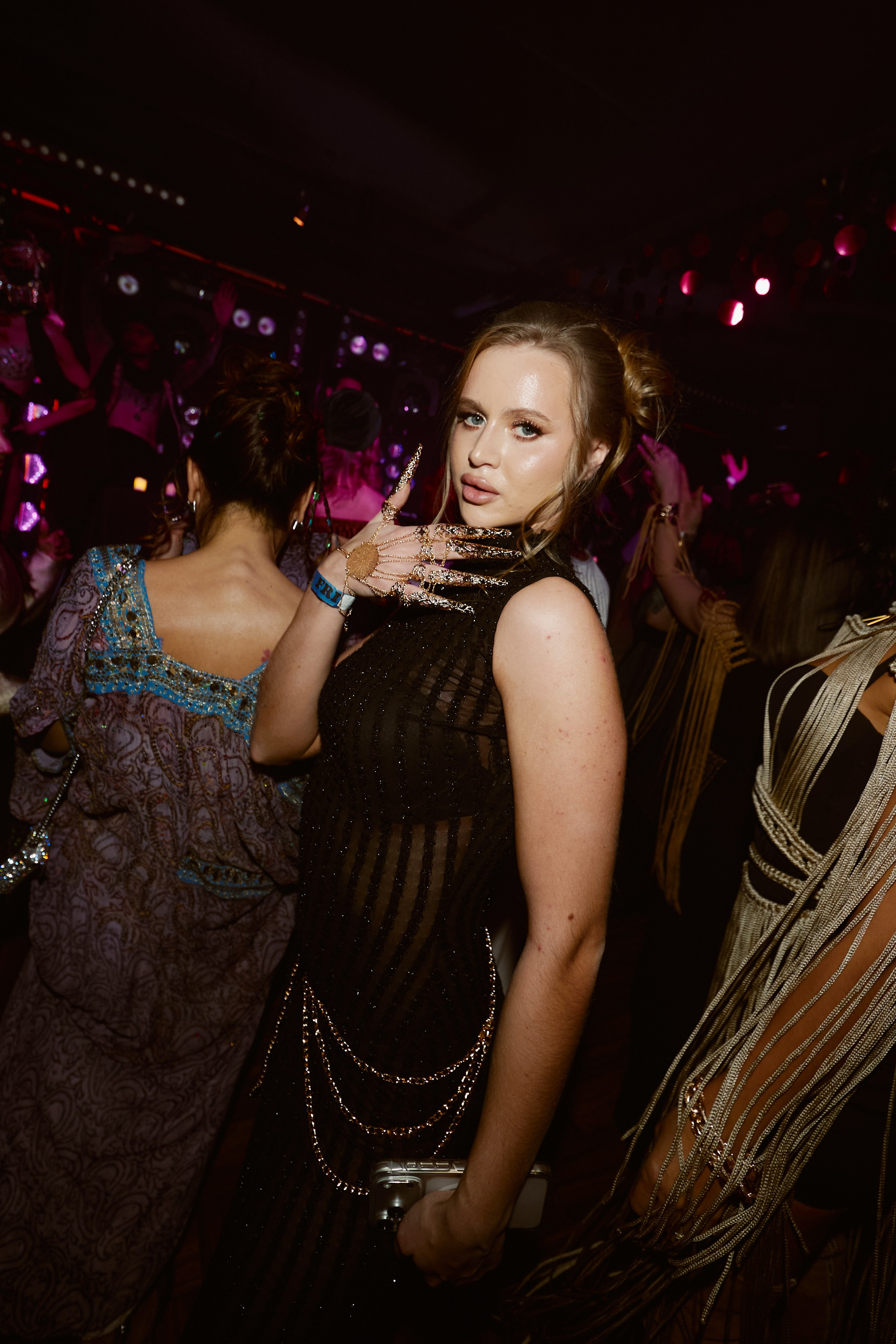 ILLEGAL FRIENDS — MIRAGE [PART III]. СВОИ. ФОТООТЧЕТЫ-СОБЫТИЯ-МЕСТА