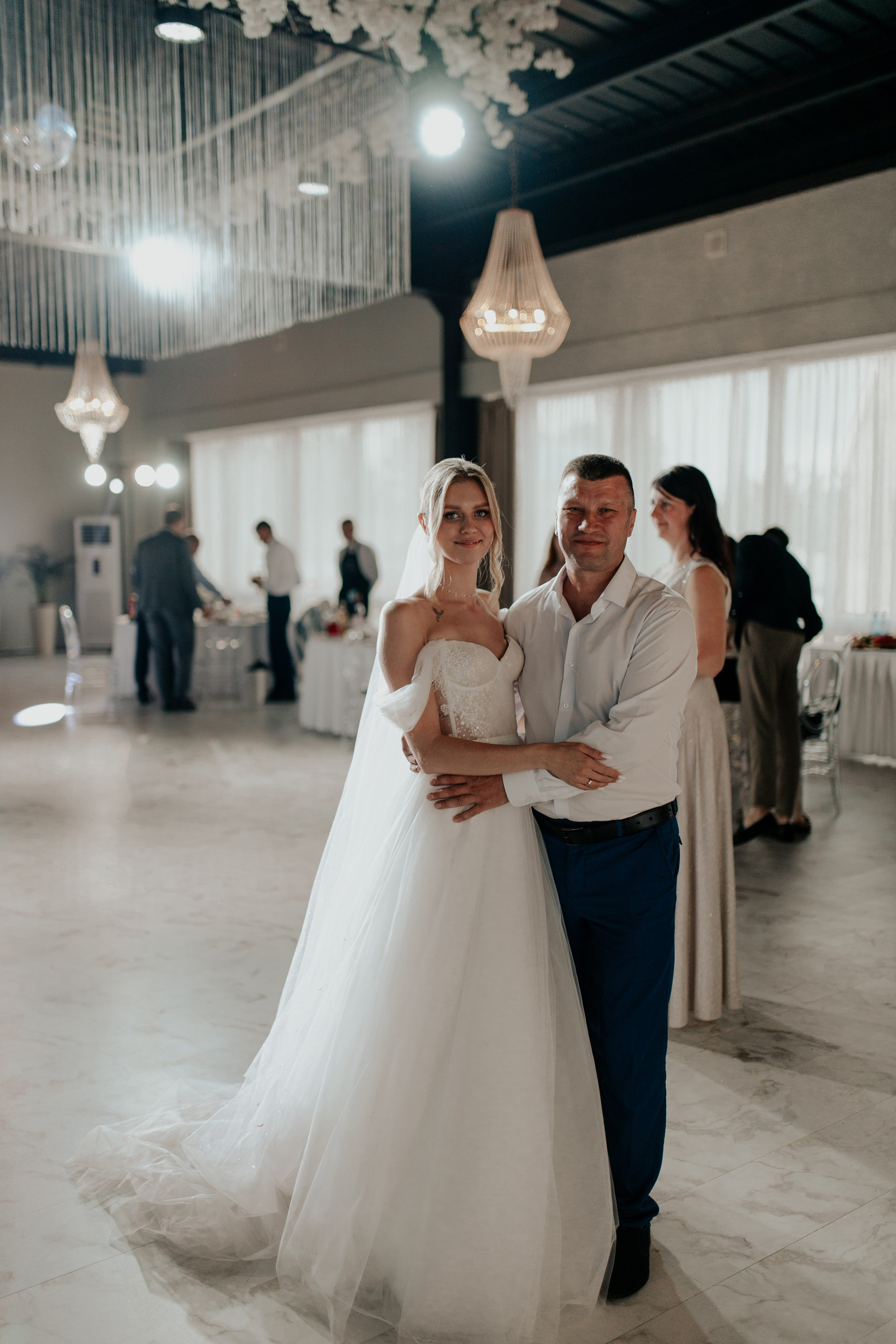 Свадебный банкет в Санкт-Петербурге — Трогательная фотосессия с родными и лавстори. Фотограф в Санкт-Петербурге Лиза Семченкова