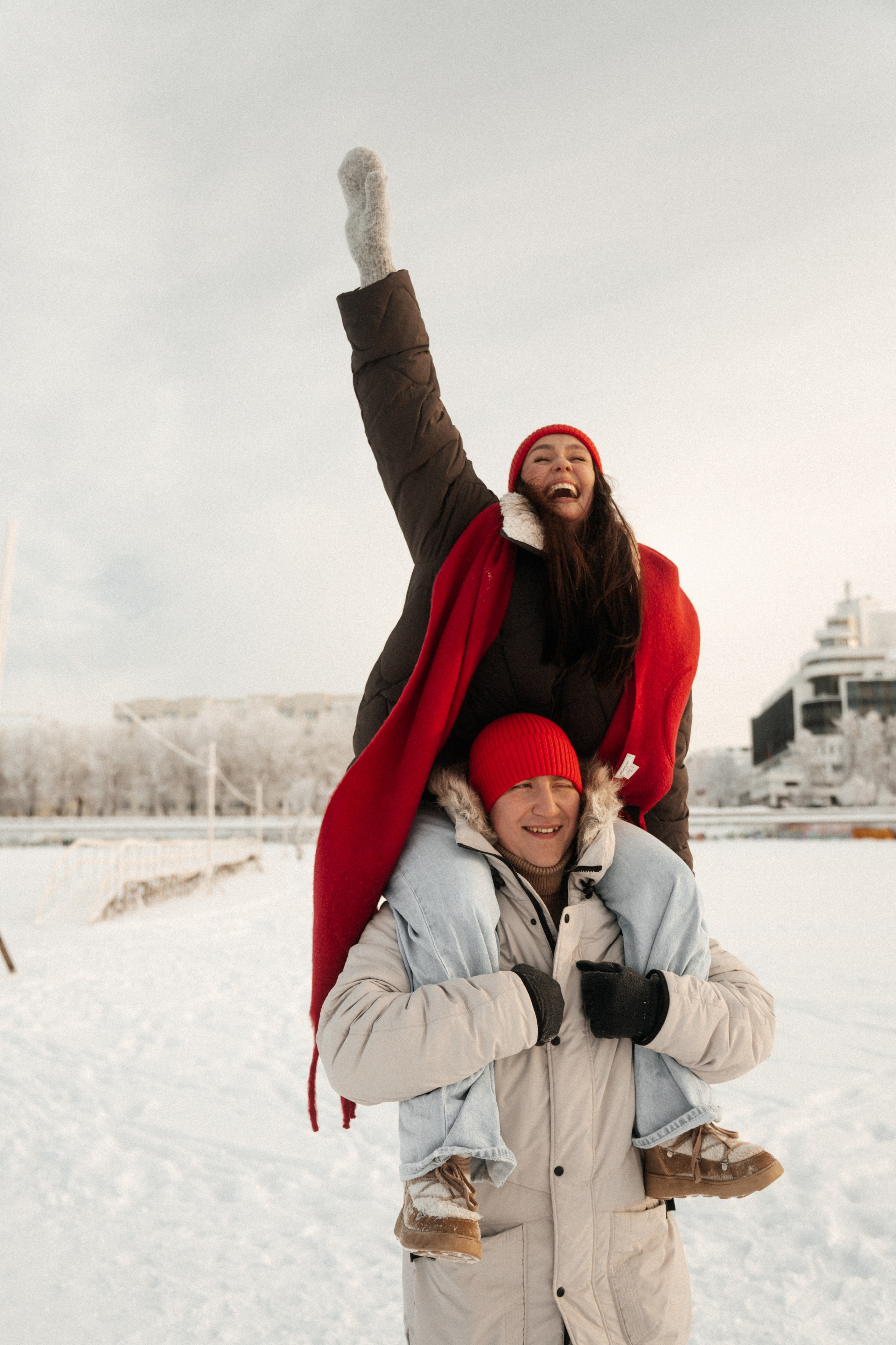 [our pulses aligned…]. Фотограф в Архангельске