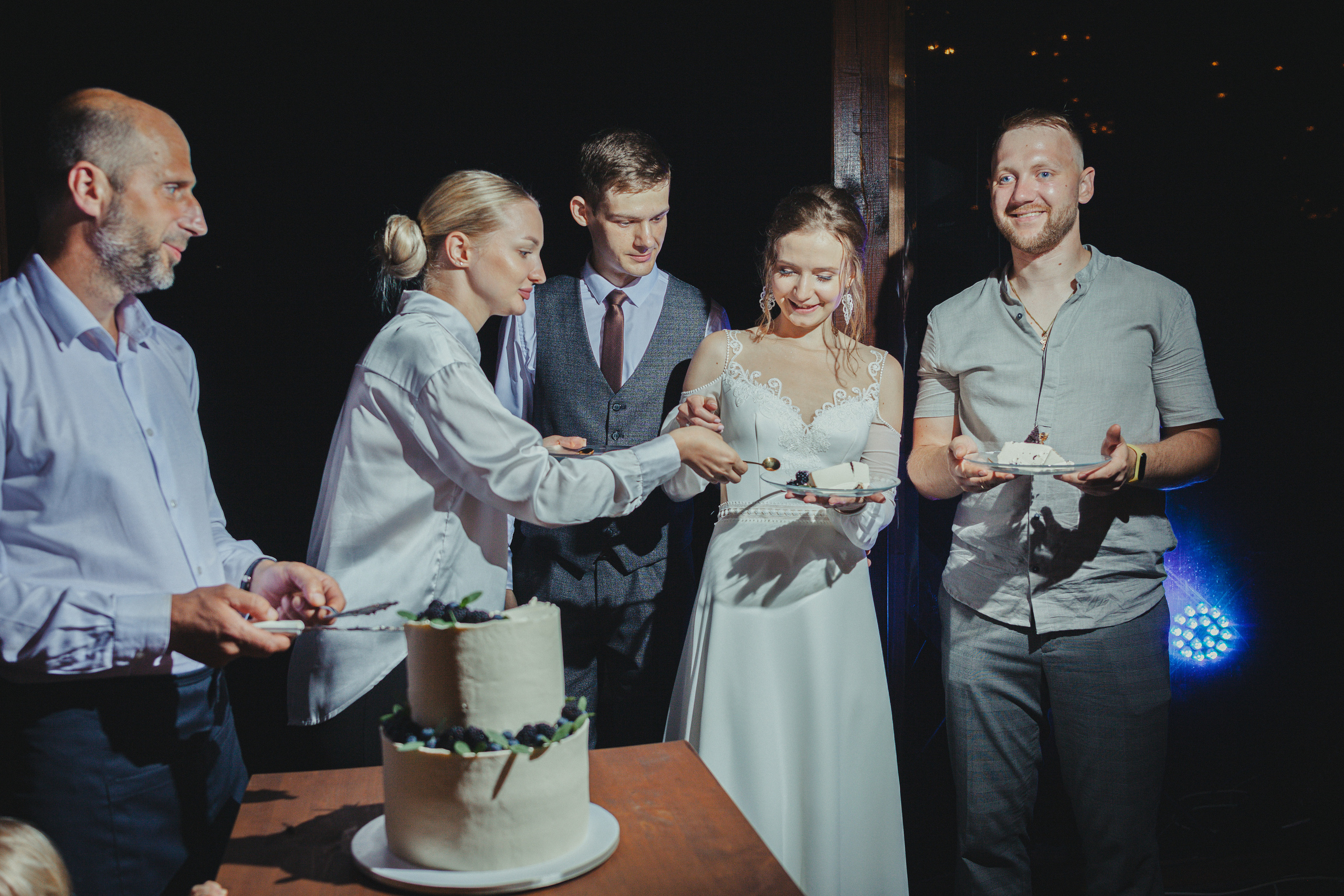 Виктор и Арина 5 августа 2022 год. Главная