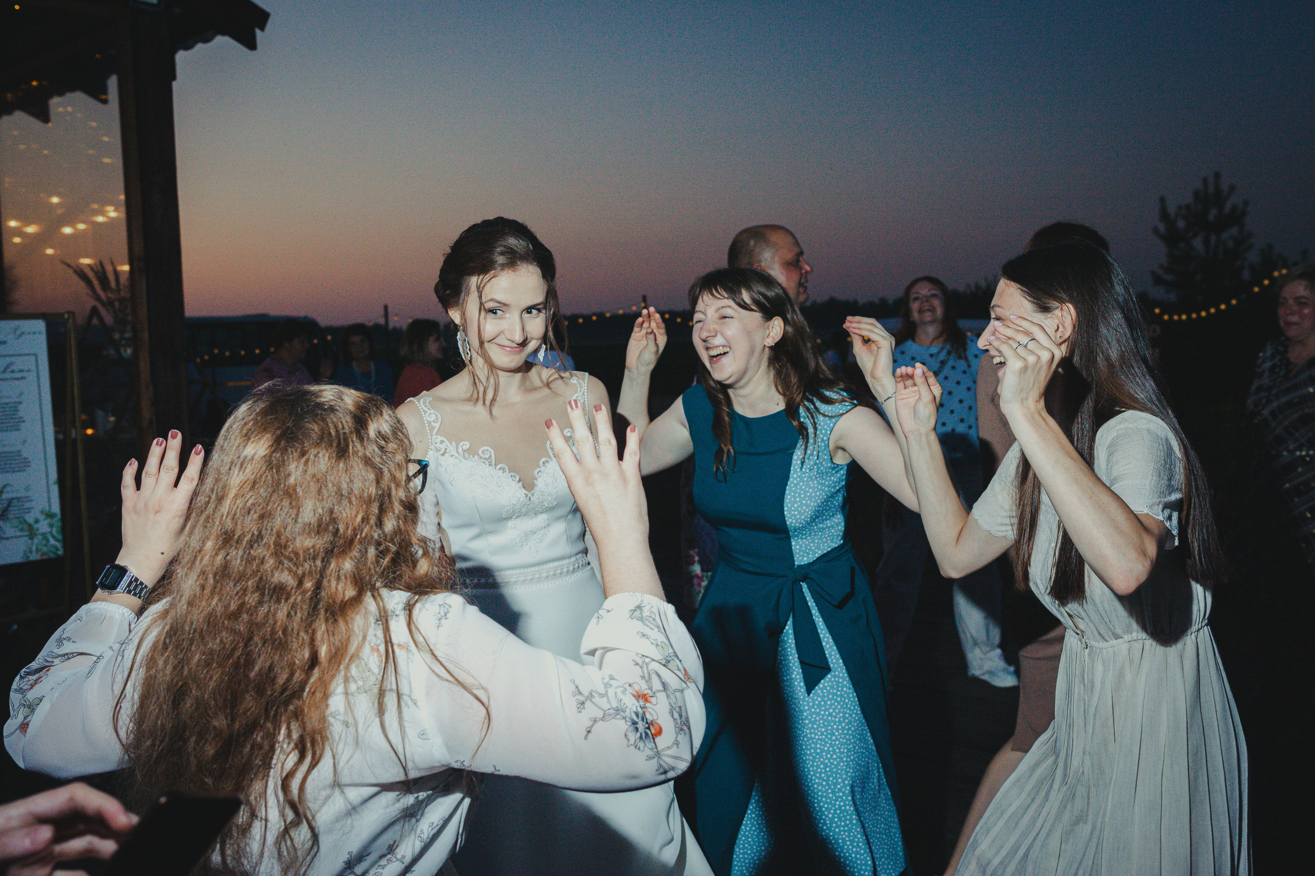 Виктор и Арина 5 августа 2022 год. Главная