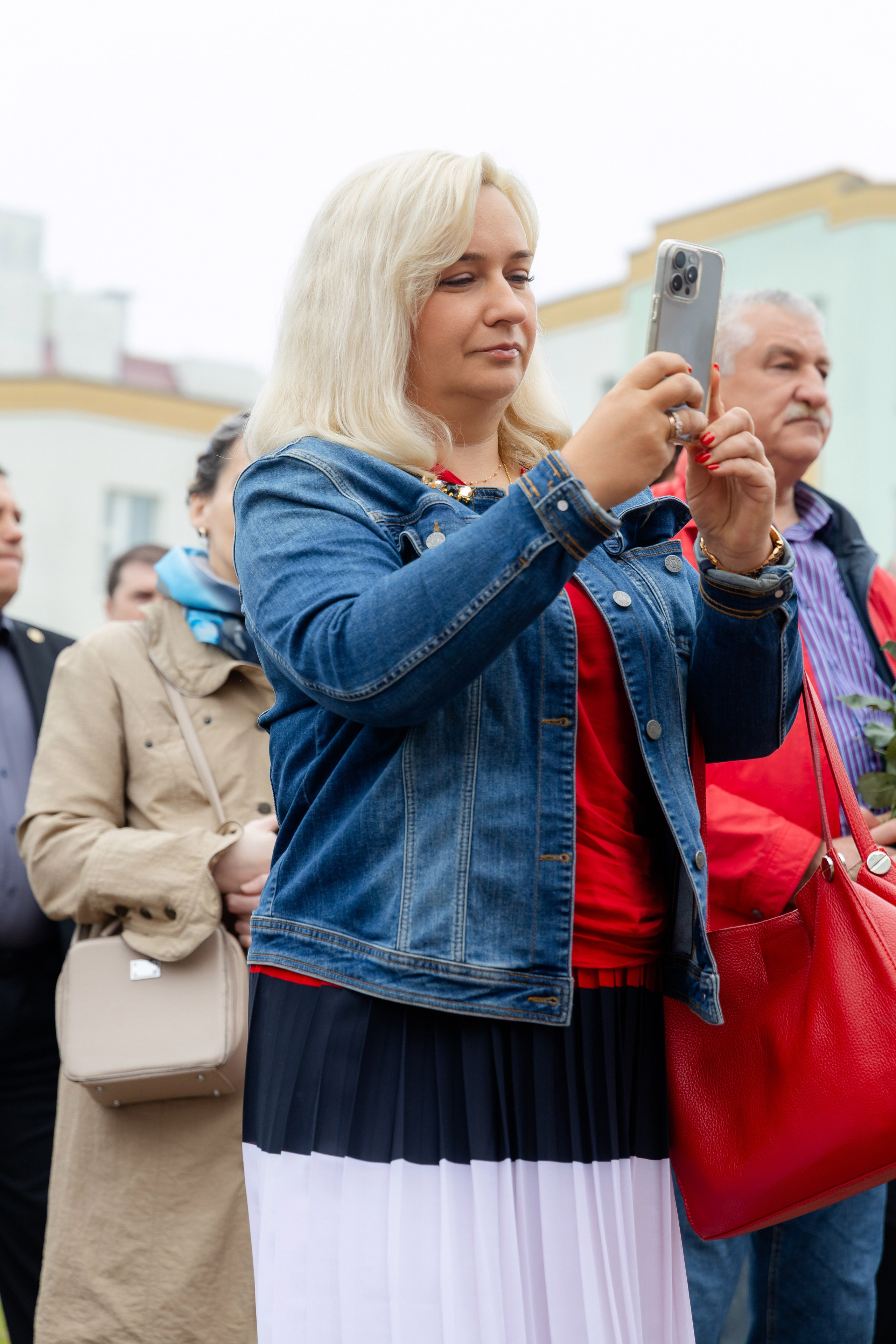 Последний звонок 2025 в Минске. Свадебный фотограф в Минске/Беларуси Сергей Спиридонов