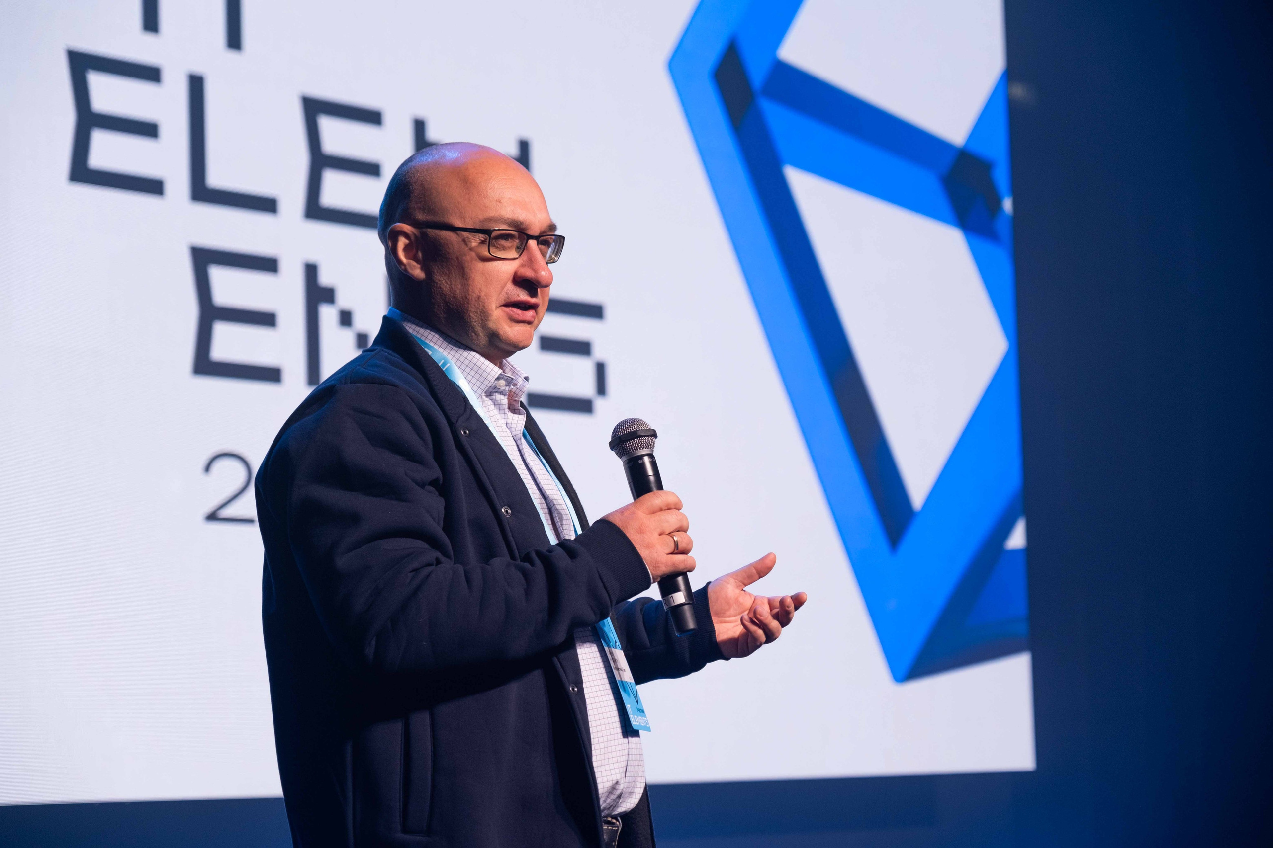 Альбом конференция. Фото тур