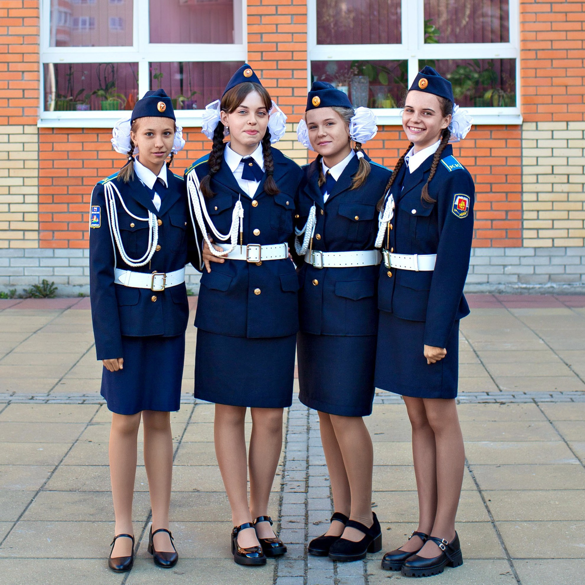 Школьная съемка. Выпускные альбомы и школьный фотограф в Подольске, Троицке, Щербинке, Москве и Московской области