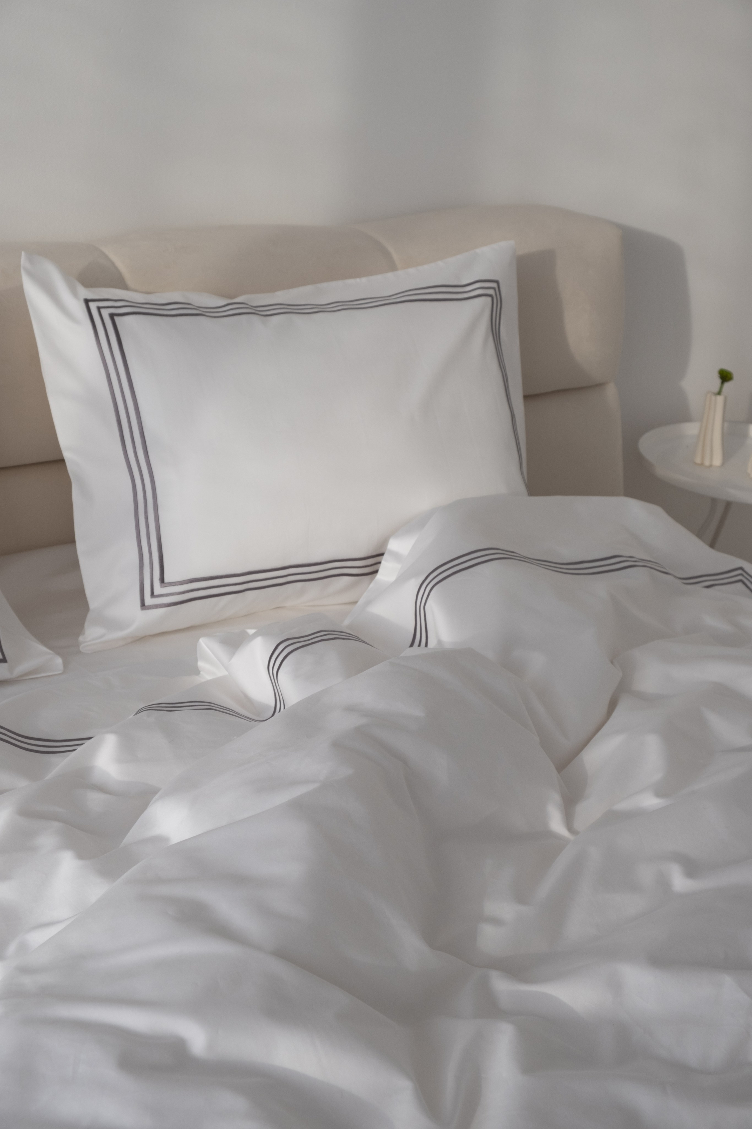 Постельное белье. Кристина — портретный фотограф