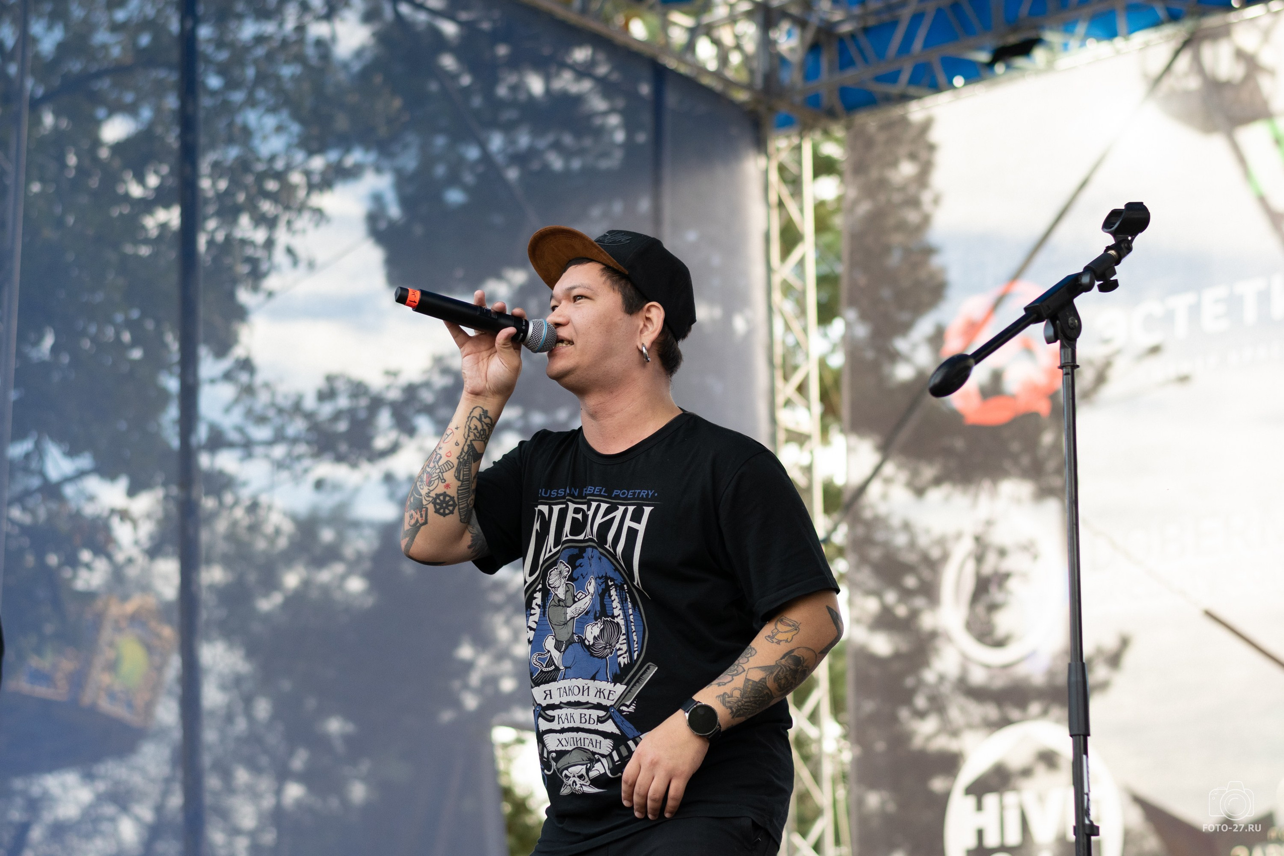 Антон Курдюмов фотограф в Хабаровске Рина Курдюмова фото27 foto27 Антон Дорофеев репортажный репортаж документалист Тони и Рина фотосоздатели Международный фестиваль Рок в защиту животных Хабаровск