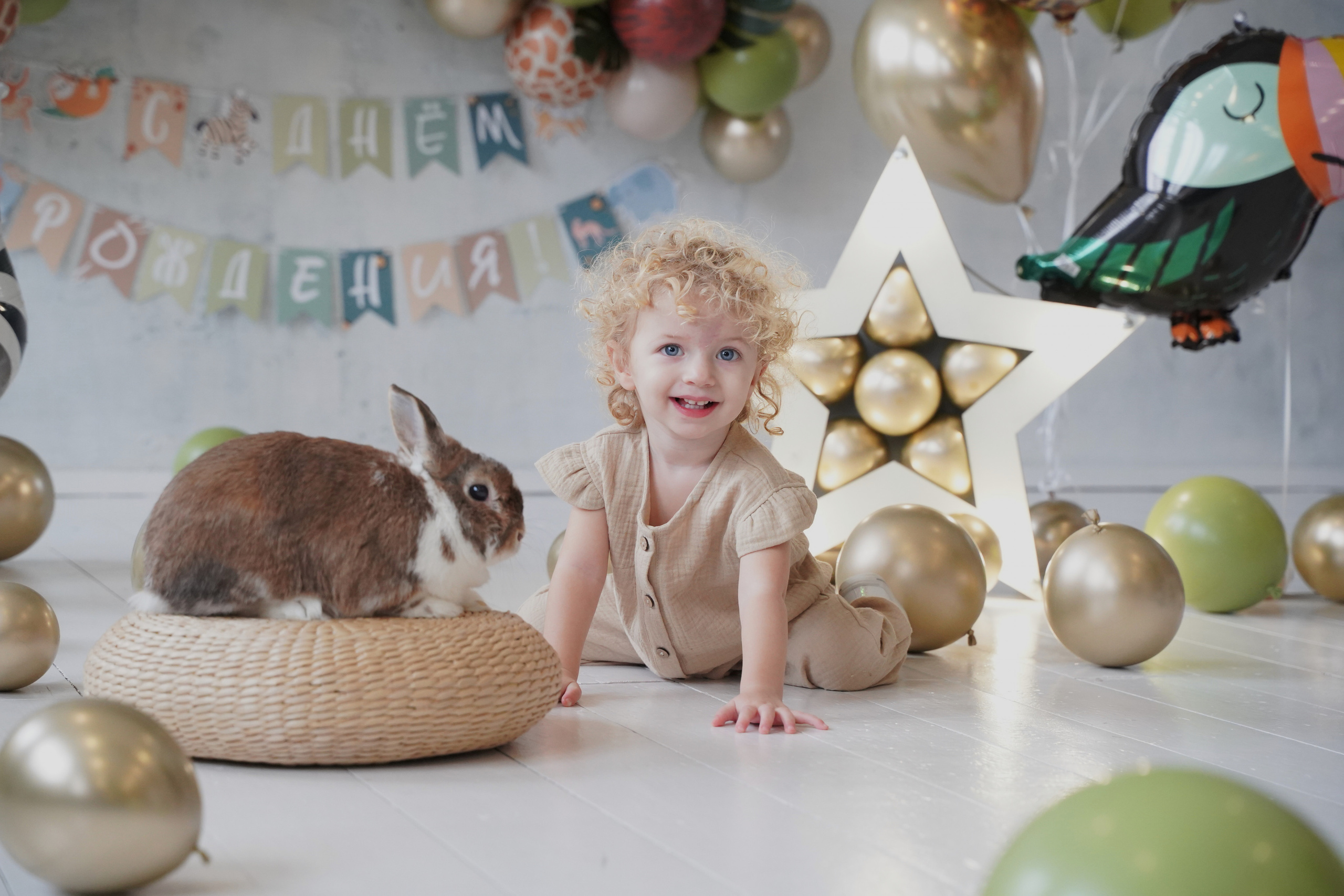 Детская фотосессия в студии. Съемка в фотостудиях Москвы. Портретный фотограф в Москве Елена Капралова
