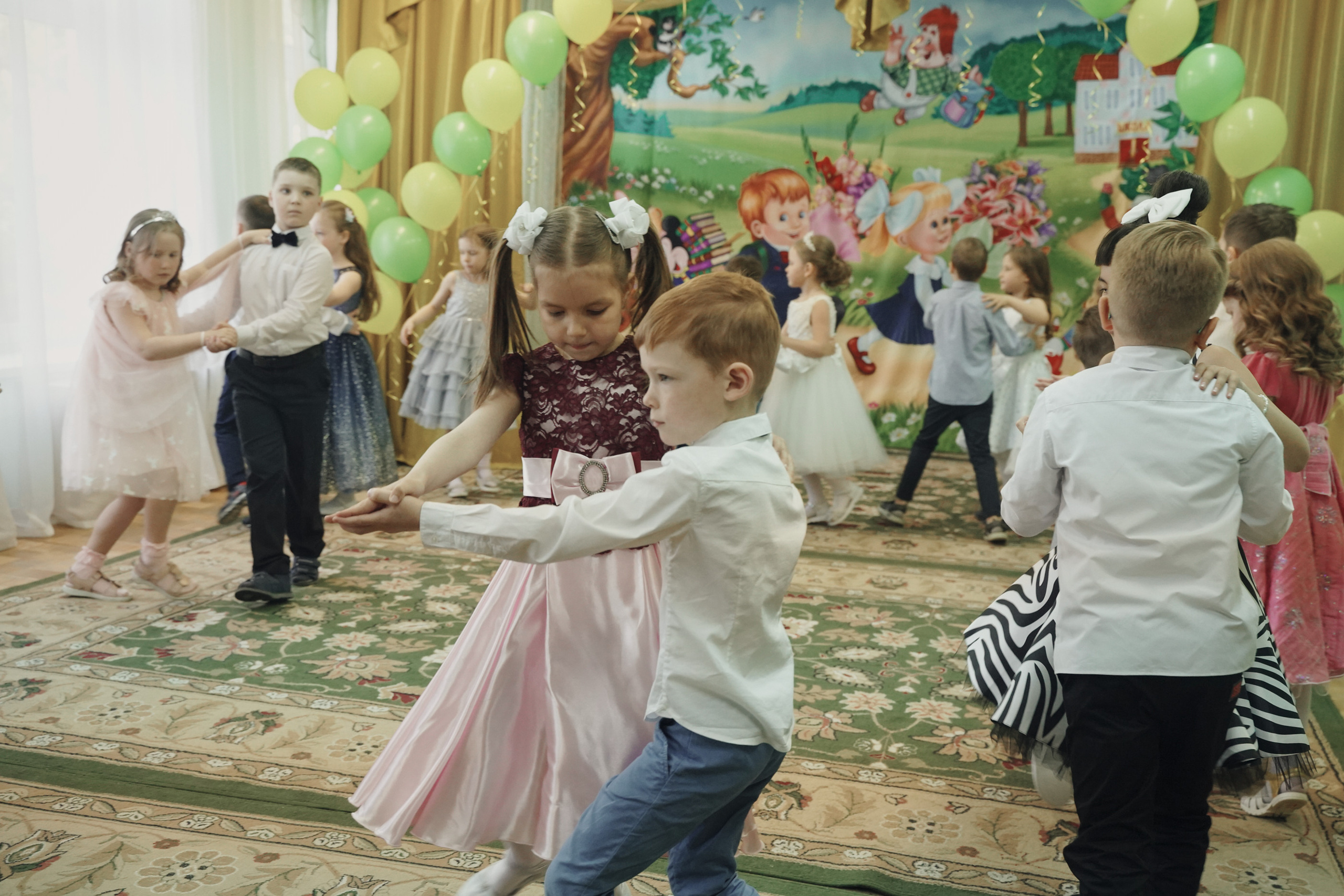 Выпускной в детском саду. Фотосъемка мероприятий в Москве. Портретный фотограф в Москве Елена Капралова