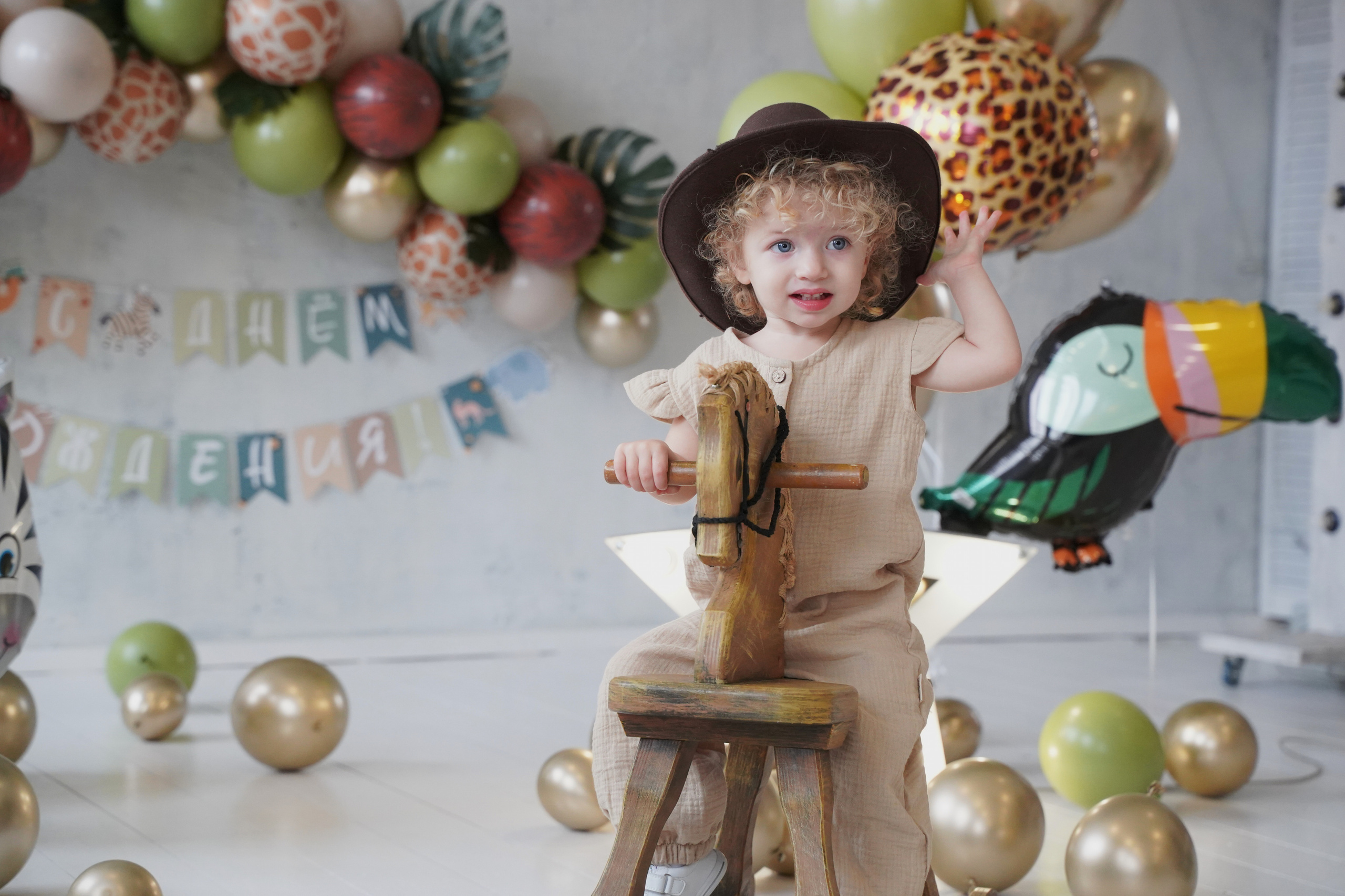 Детская фотосессия в студии. Съемка в фотостудиях Москвы. Портретный фотограф в Москве Елена Капралова