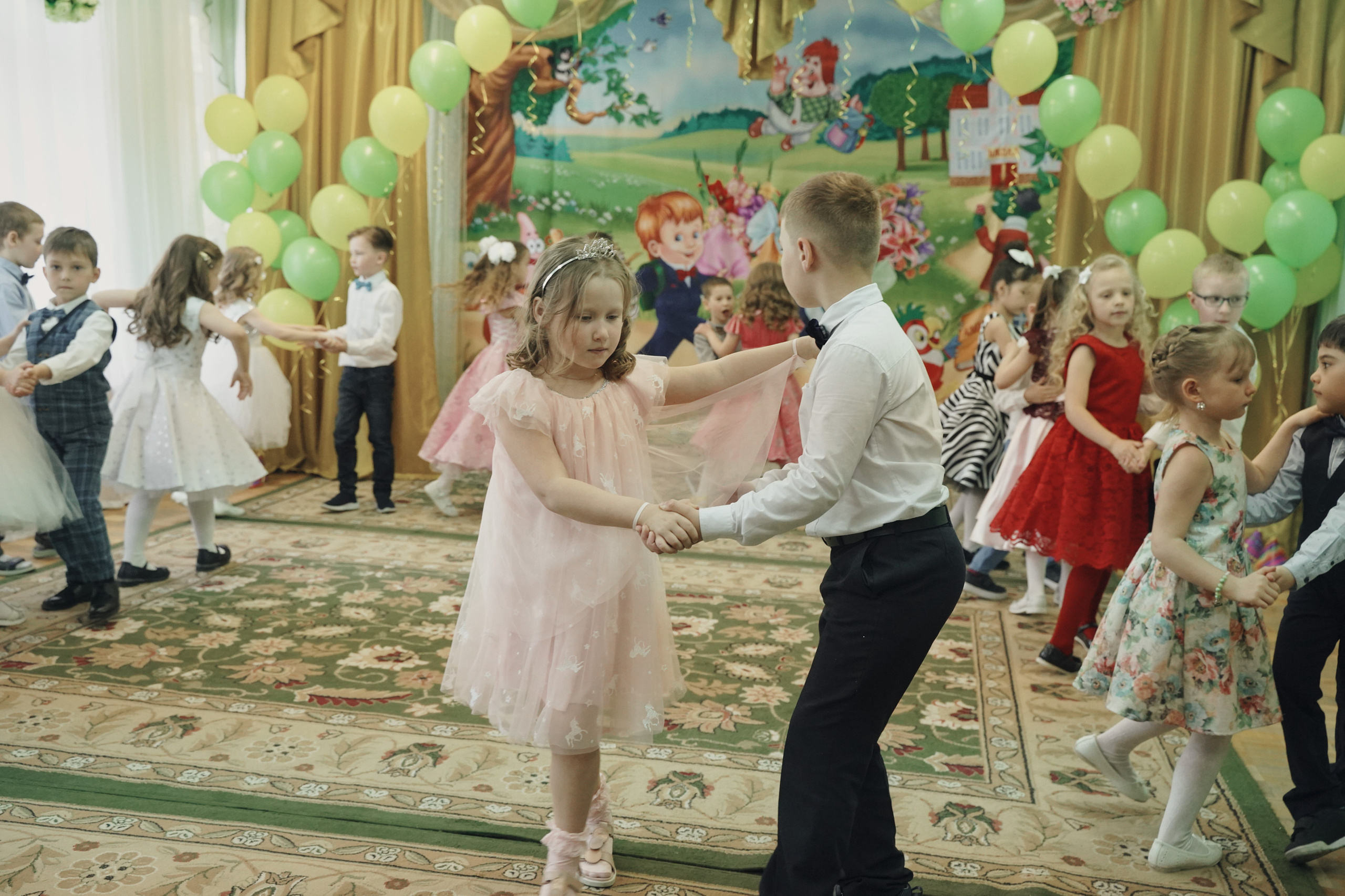 Выпускной в детском саду. Фотосъемка мероприятий в Москве. Портретный фотограф в Москве Елена Капралова