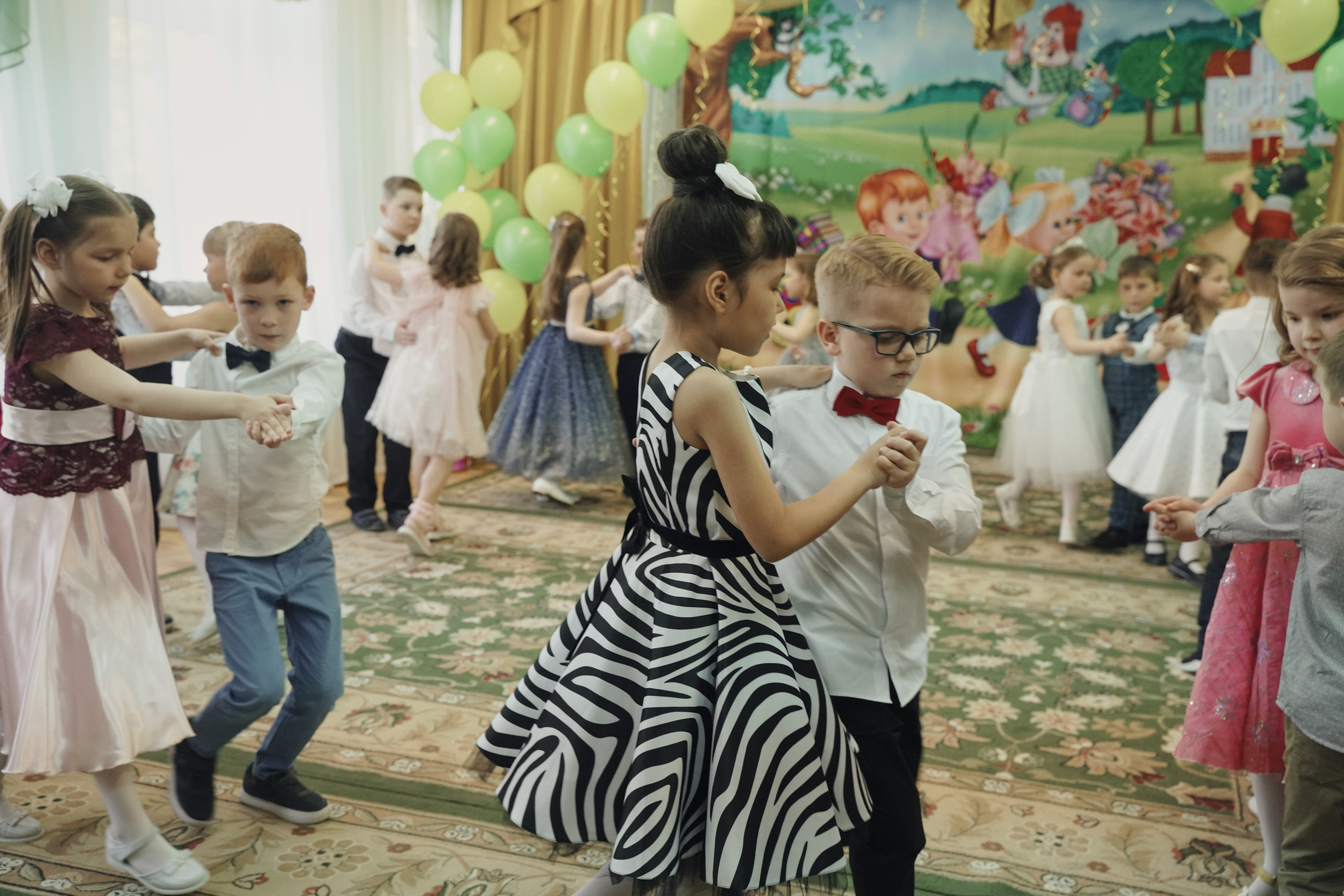 Выпускной в детском саду. Фотосъемка мероприятий в Москве. Портретный фотограф в Москве Елена Капралова