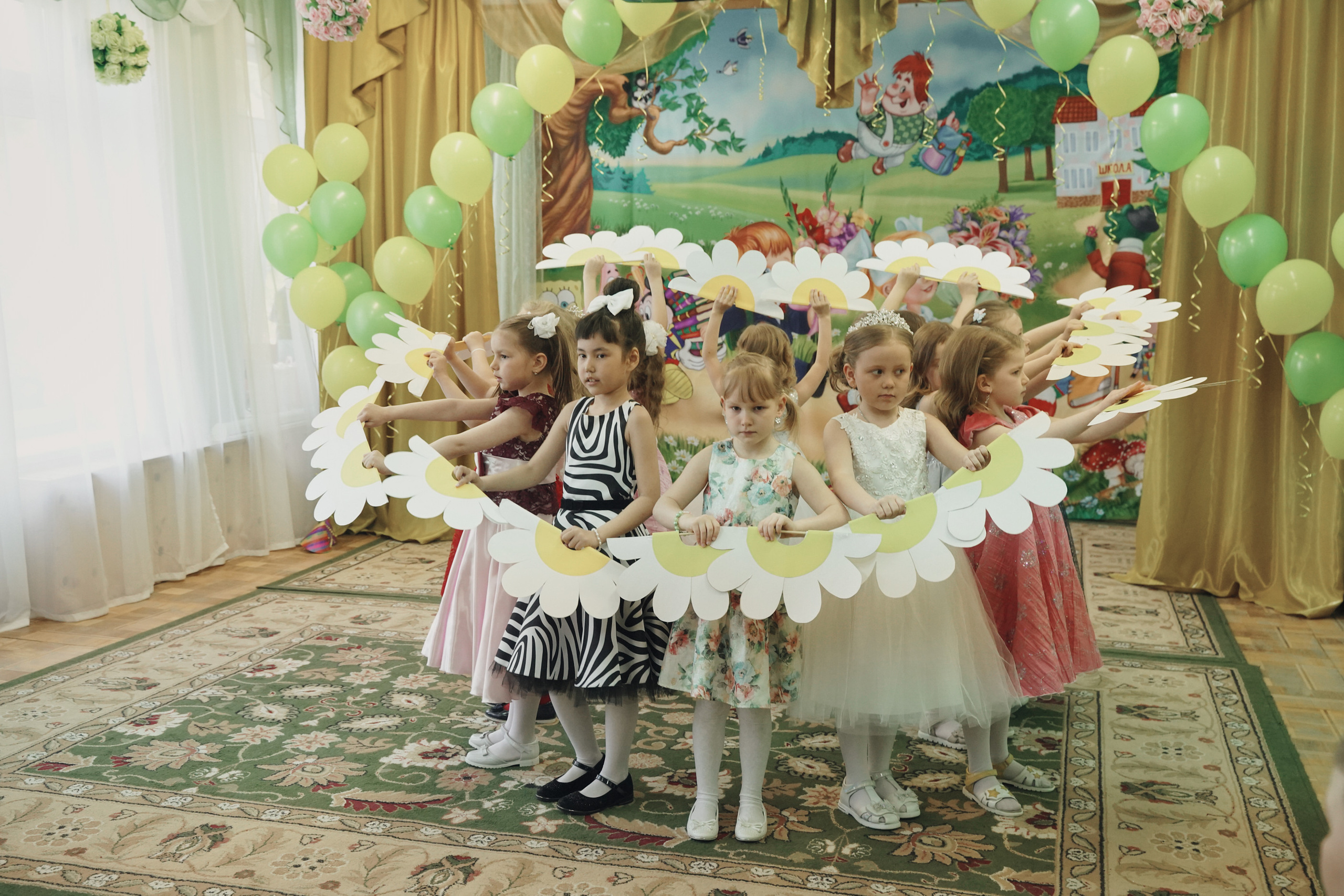 Выпускной в детском саду. Фотосъемка мероприятий в Москве. Портретный фотограф в Москве Елена Капралова