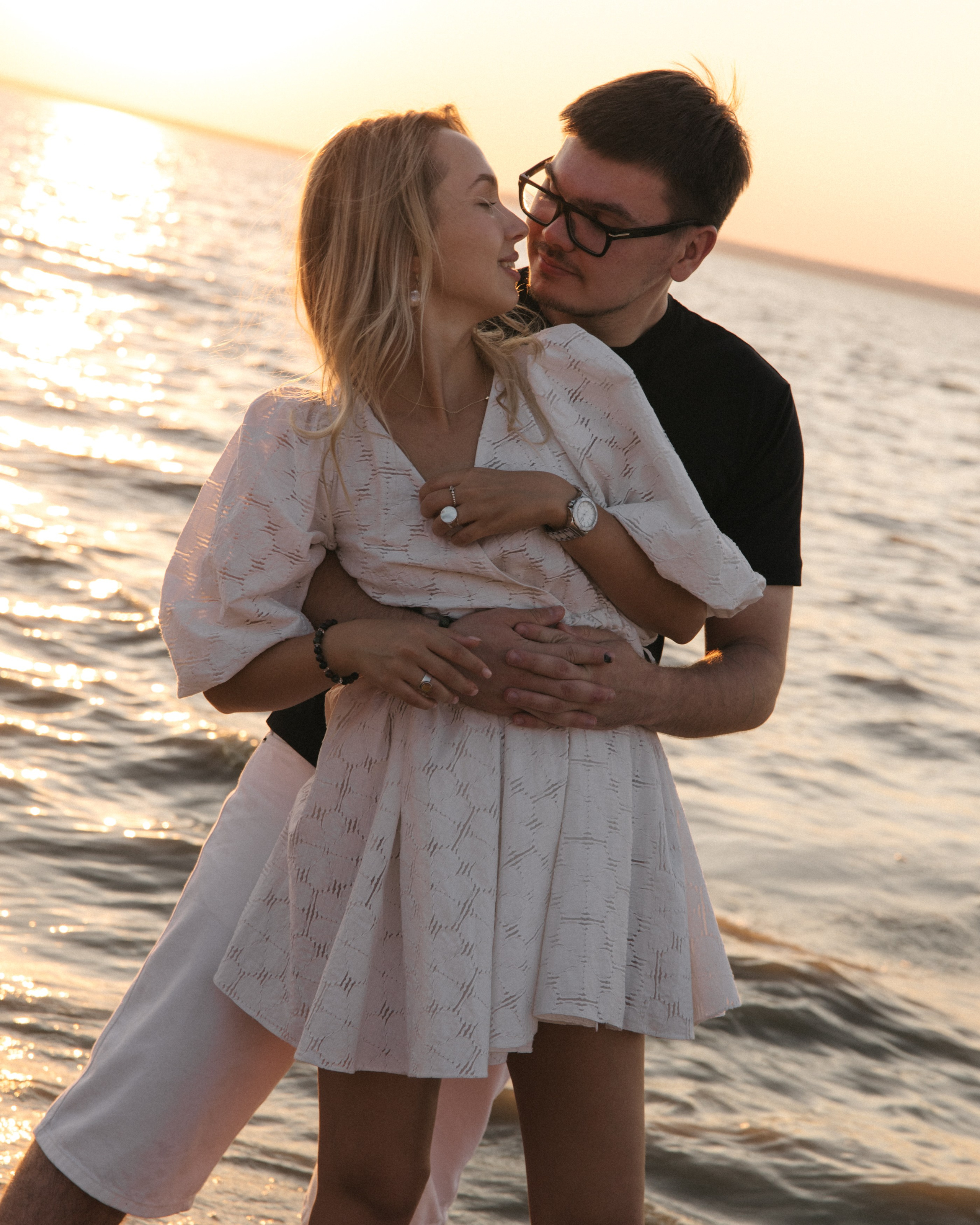 Love story на берегу реки Волга ♥. Фотограф Санкт-Петербург. Аврамова Анастасия