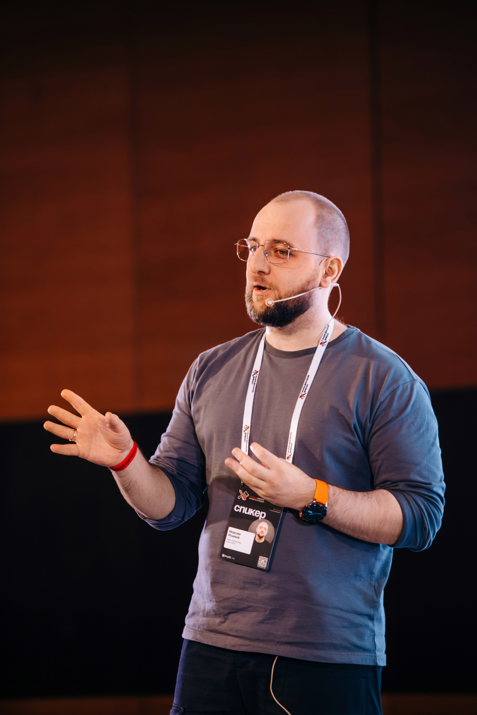 Суровый Питерский Форум. Эпизод Х. Репортажный фотограф в Санкт-Петербурге Александр Паклин