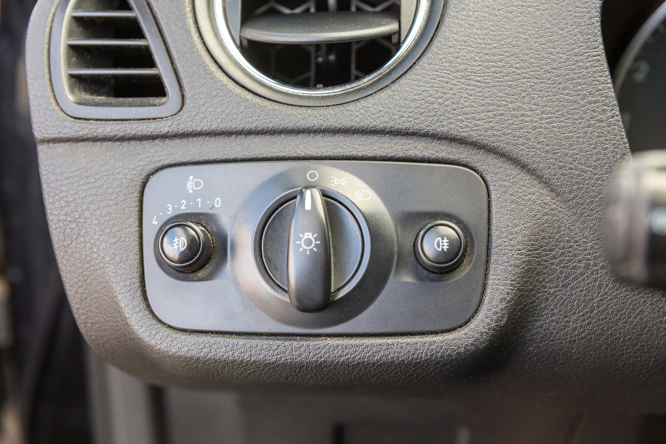 Фотосъёмка автомобиля. Профессиональный фотограф в Гродно и Республике Беларусь