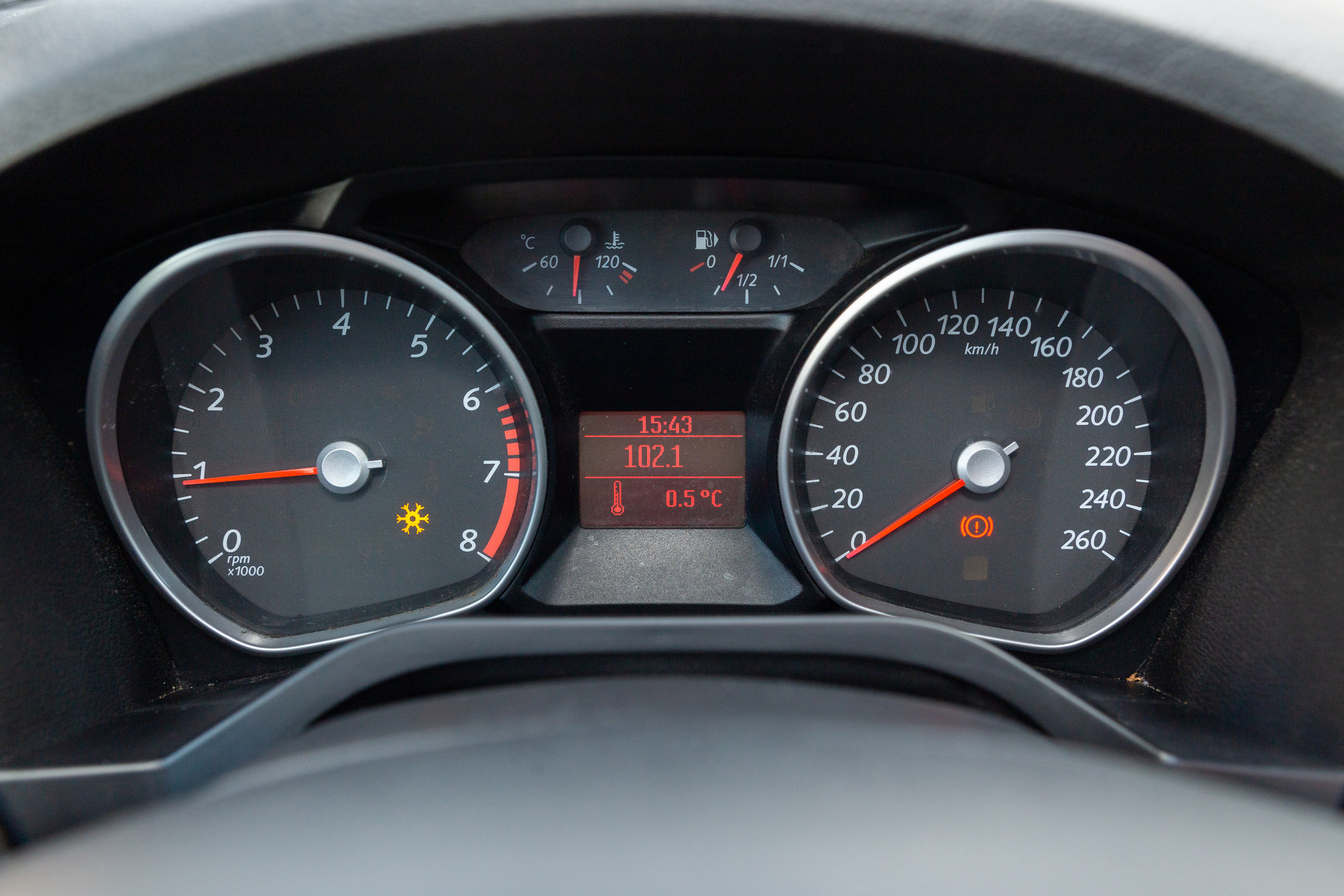 Фотосъёмка автомобиля. Профессиональный фотограф в Гродно и Республике Беларусь