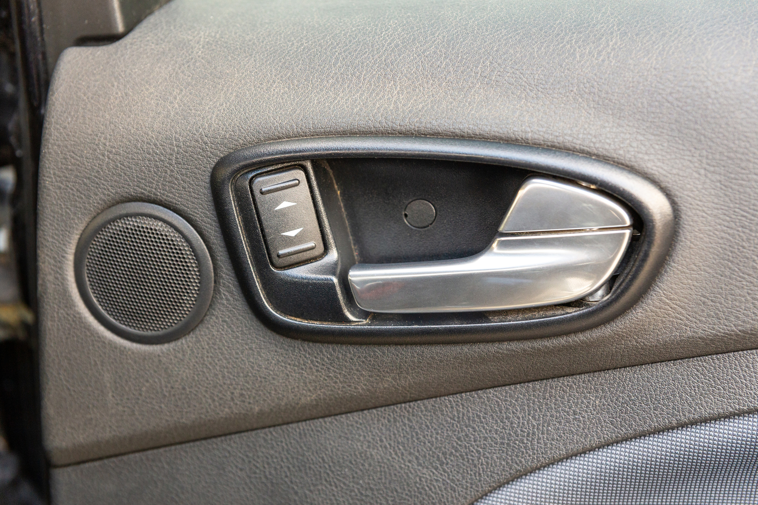 Фотосъёмка автомобиля. Профессиональный фотограф в Гродно и Республике Беларусь