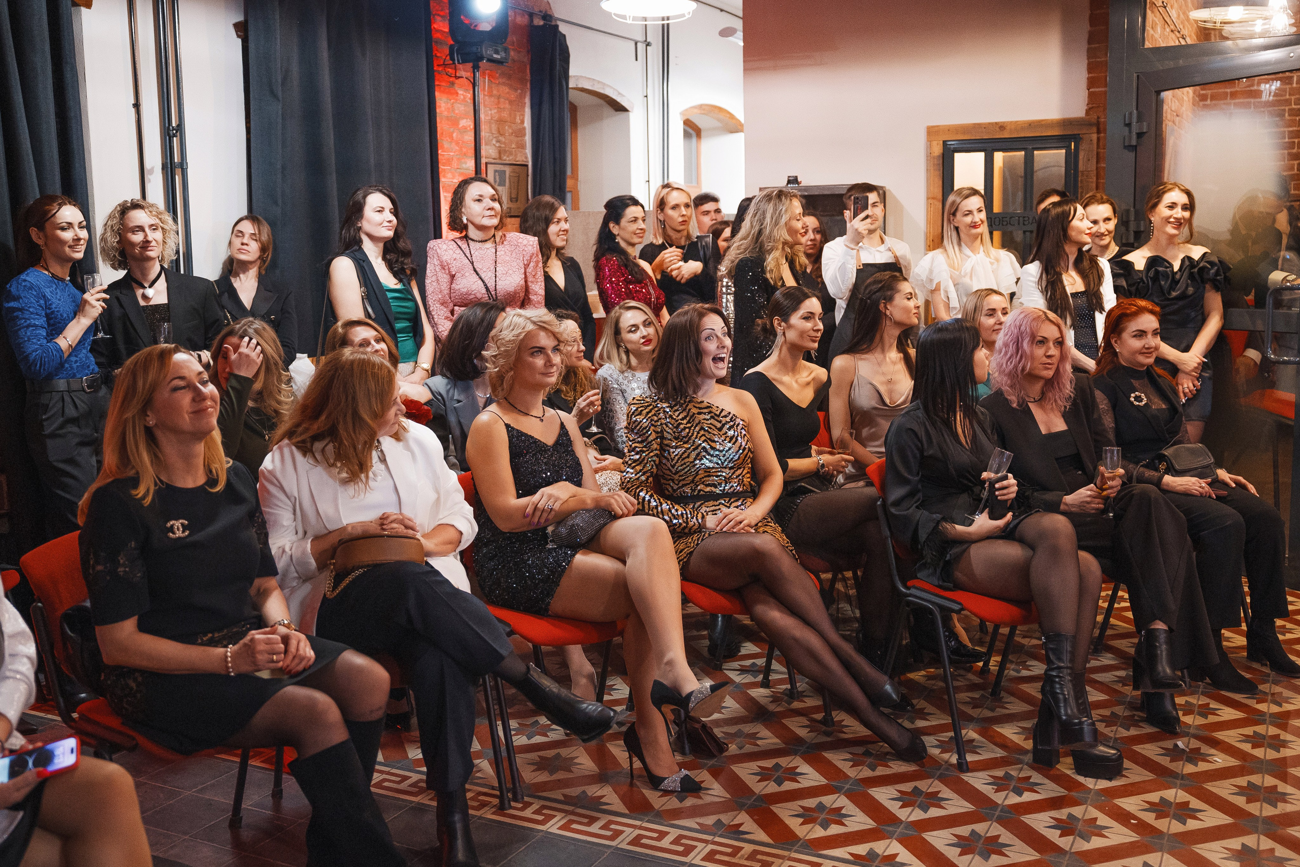 Natali Emelyanenkova Project. Свадебный и репортажный фотограф в Волгограде Антон Сидоренко