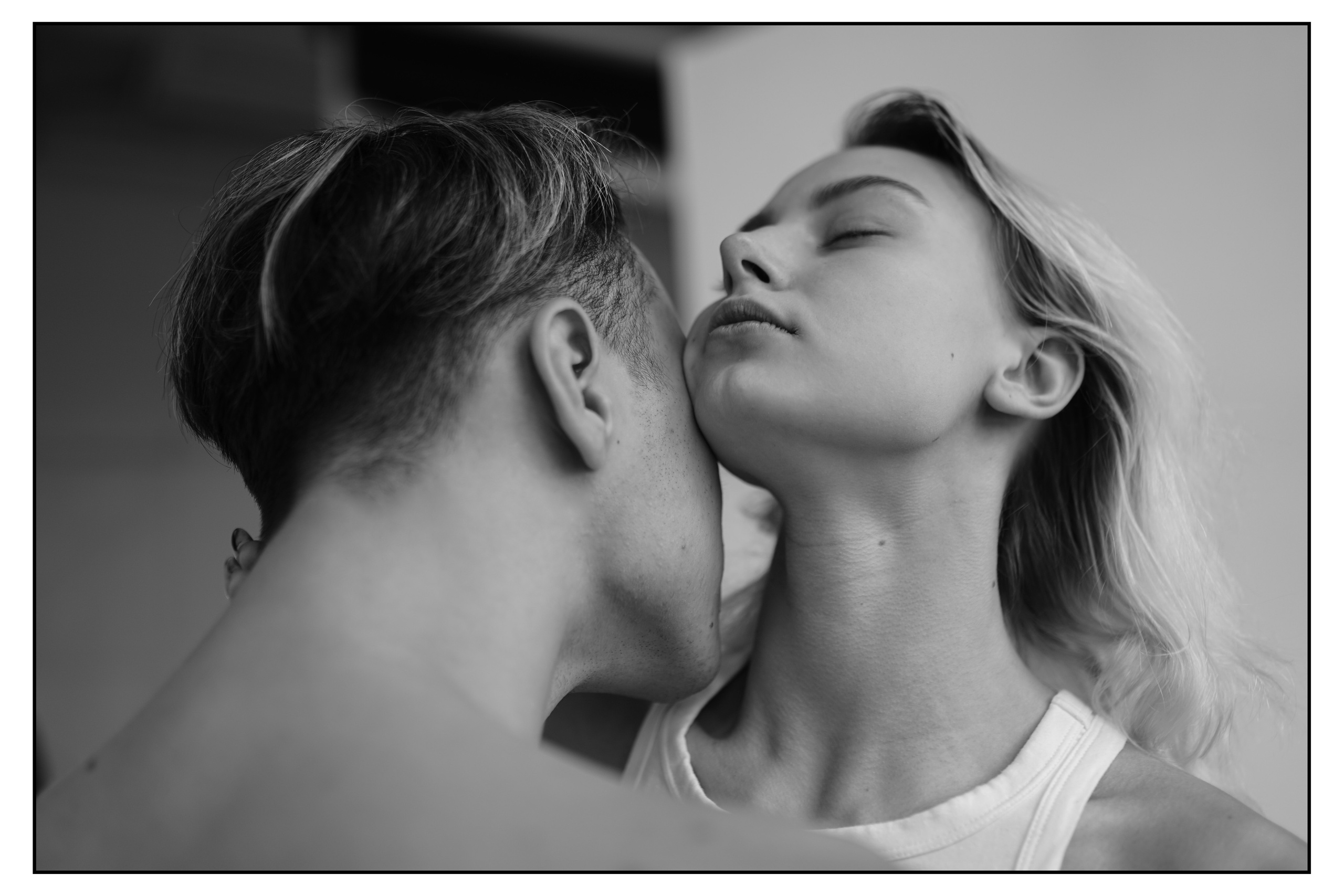 Лавстори. Анна Дериглазова | Коммерческий фотограф в Москве