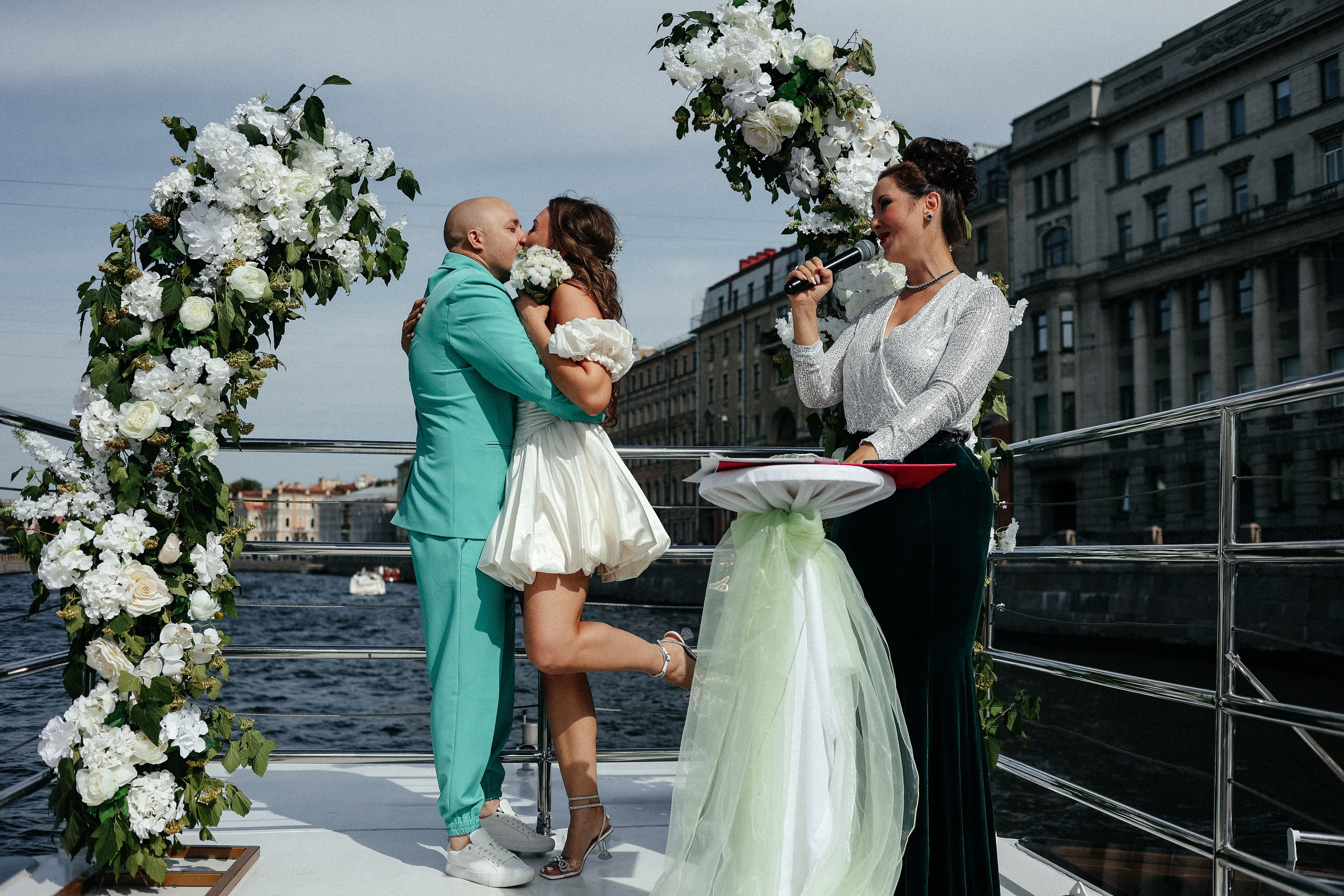 Юлия и Константин (свадьба). Главная