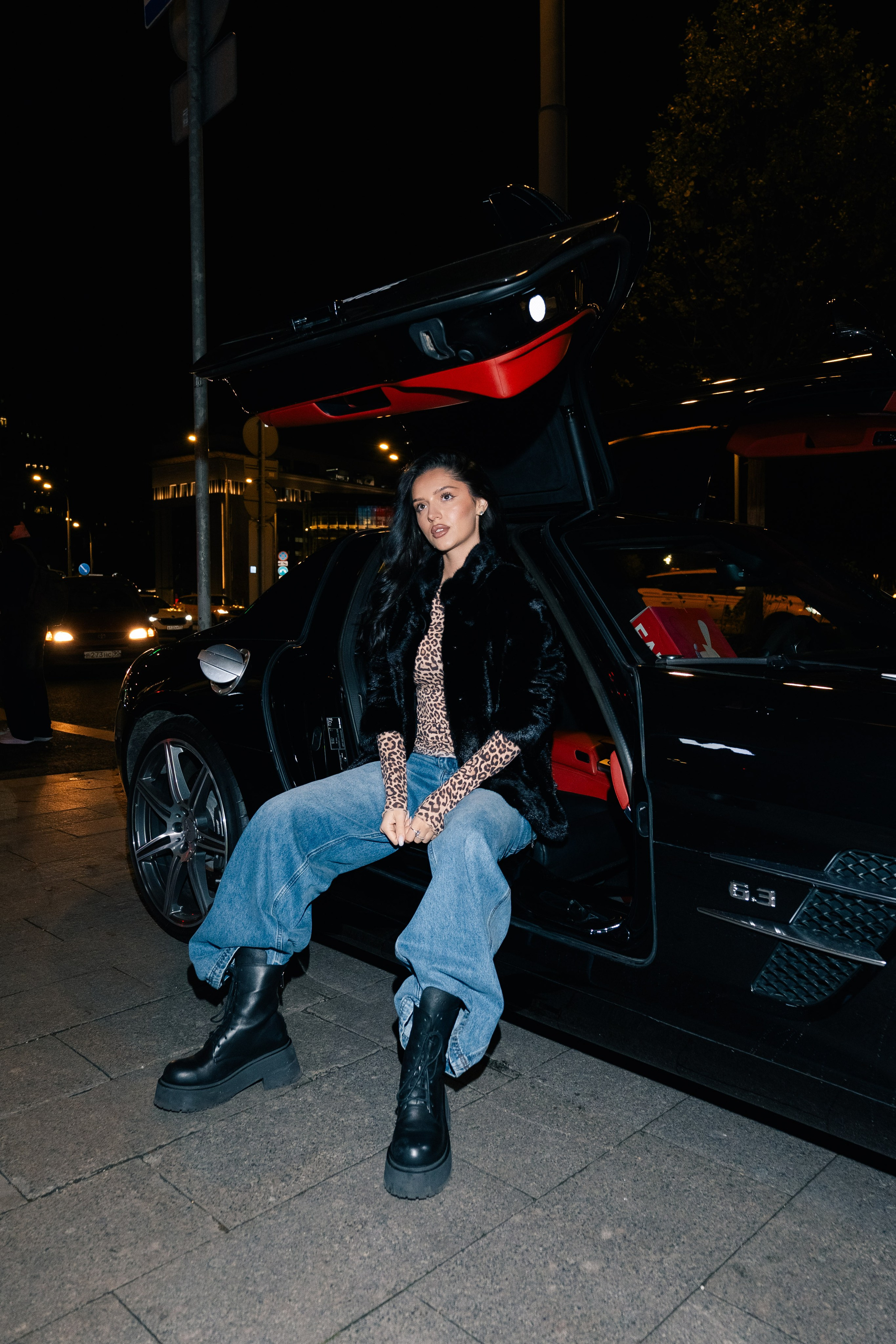 NAIPACHE DARK NIGHT x TWINBY. @oljiofilm: Олег Иванов — фотограф