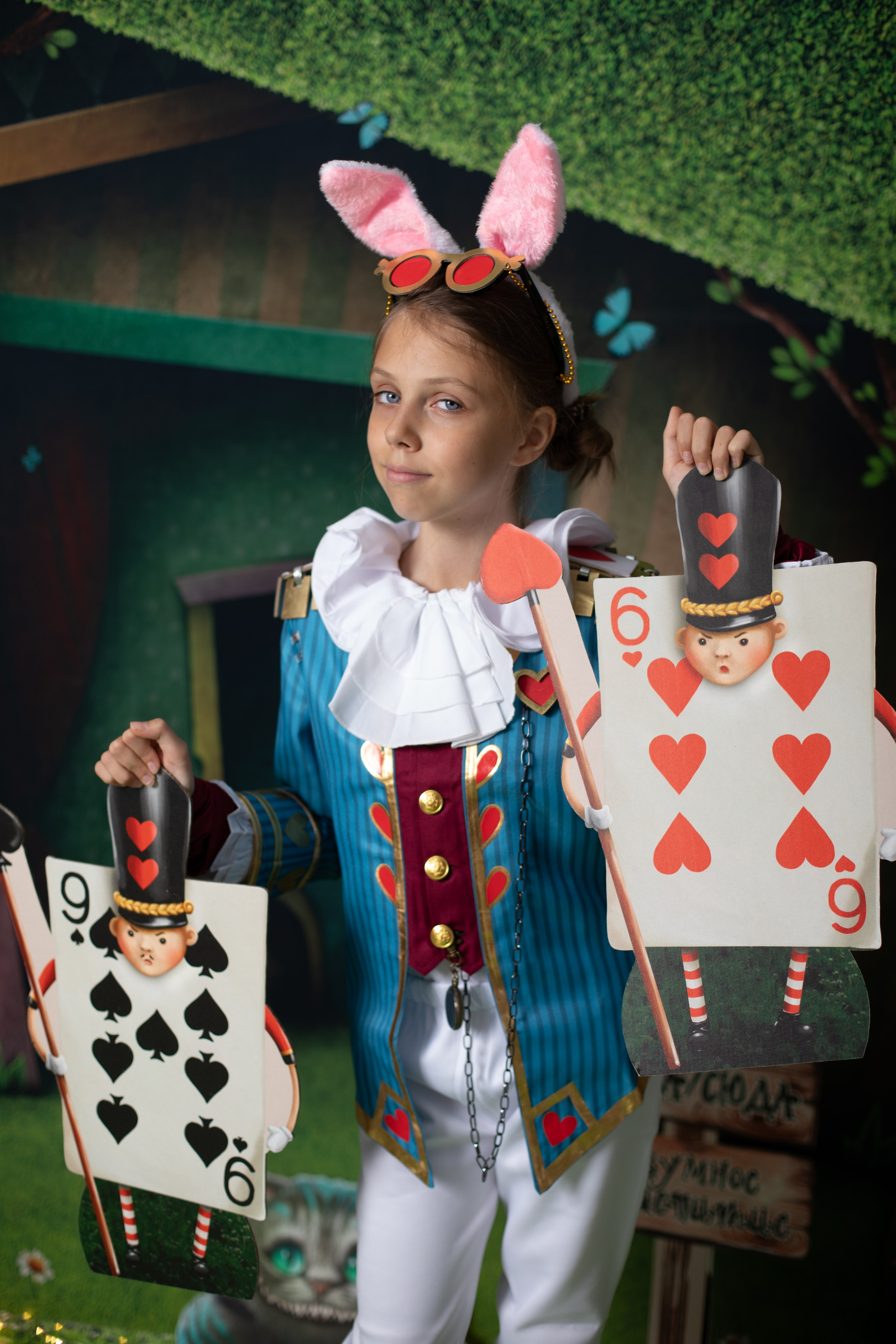 Алиса в Стране Чудес. Фотограф новорождённых Псков