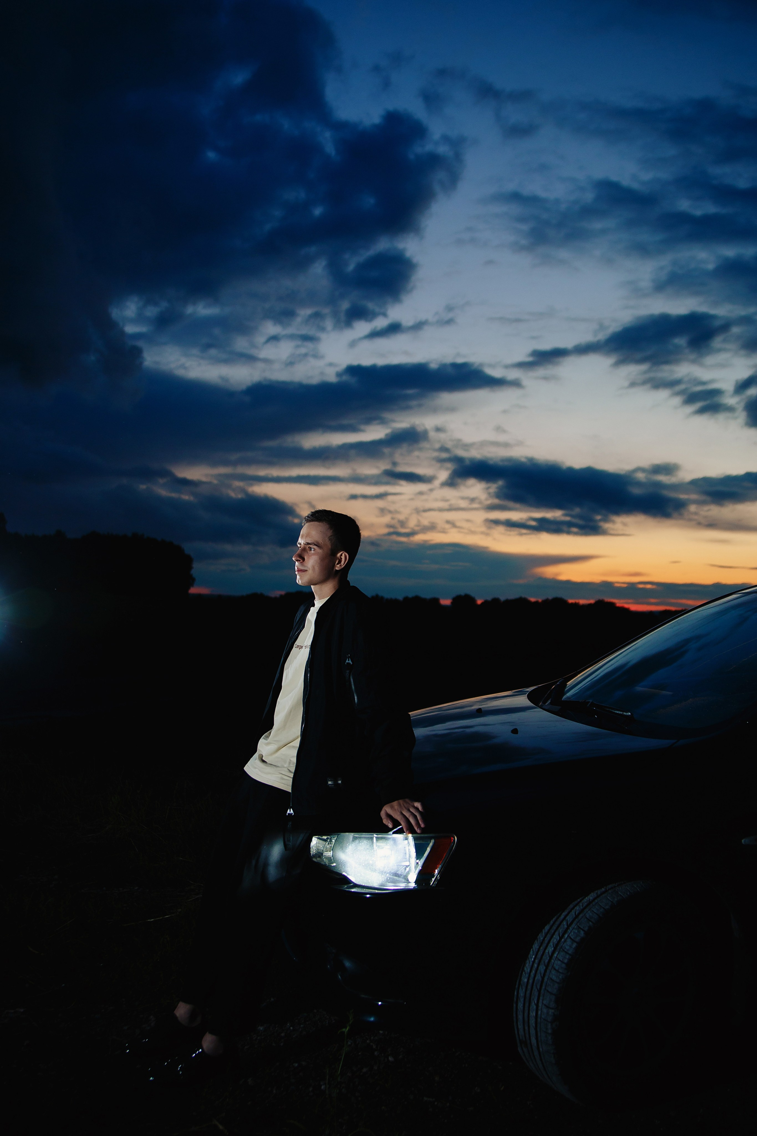 Иван. Выпускные альбомы Искитим, Бердск и Новосибирск Крюкова Елена