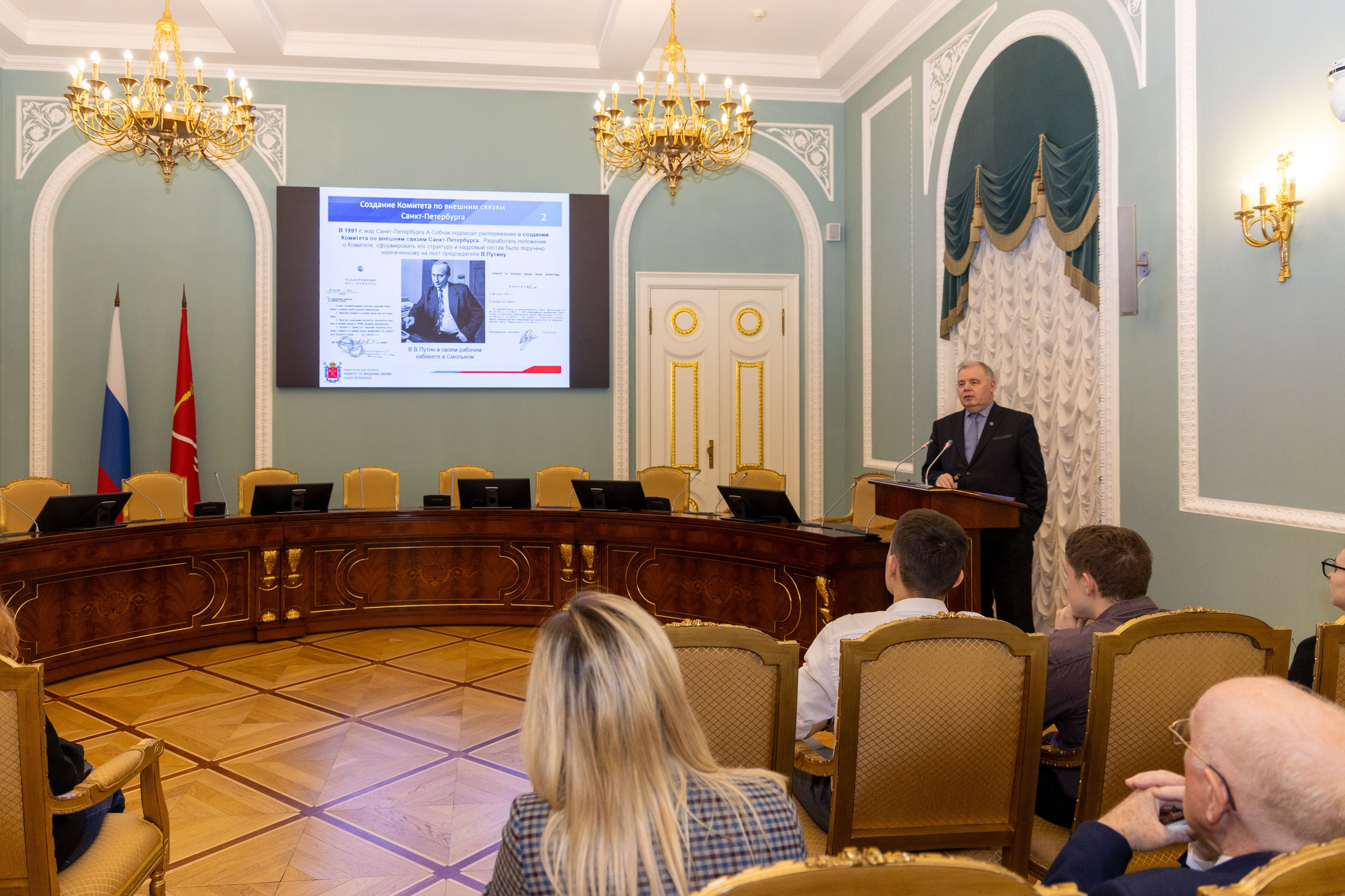 Кружок молодого дипломата. Портретный и семейный фотограф Санкт-Петербург
