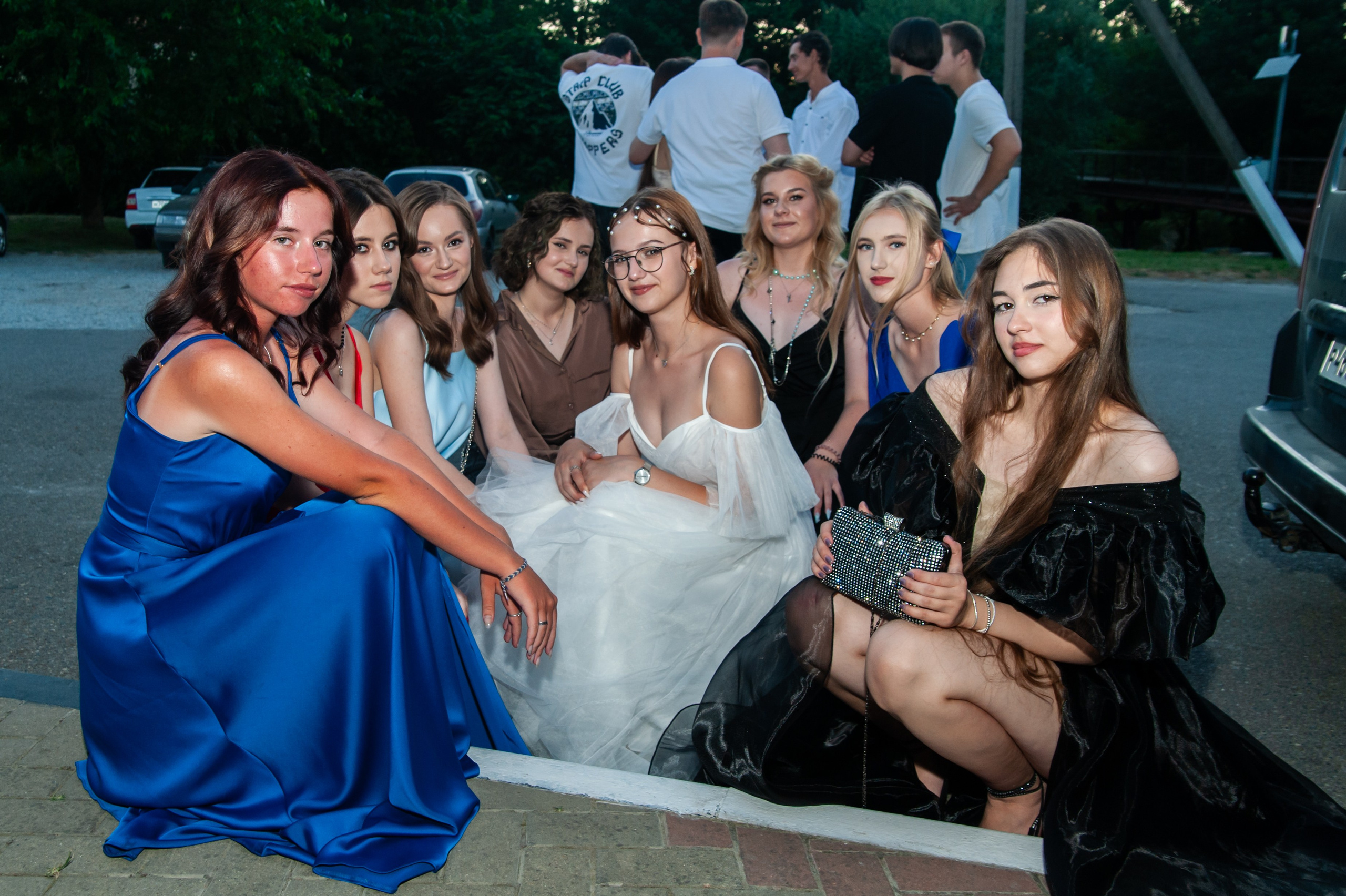 Выпускной МАОУ СОШ № 17 им. Эдуарда Есаяна. Свадебный и семейный фотограф Денис Лукьянов в Краснодаре, Краснодарском крае и Республике Крым