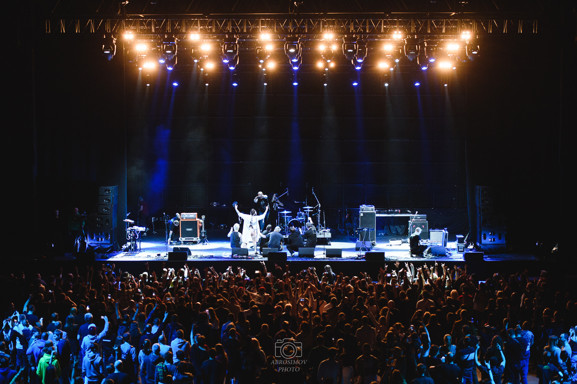 DOBROFEST Winter Edition в клубе VK Stadium. Репортажный и свадебный фотограф в Москве