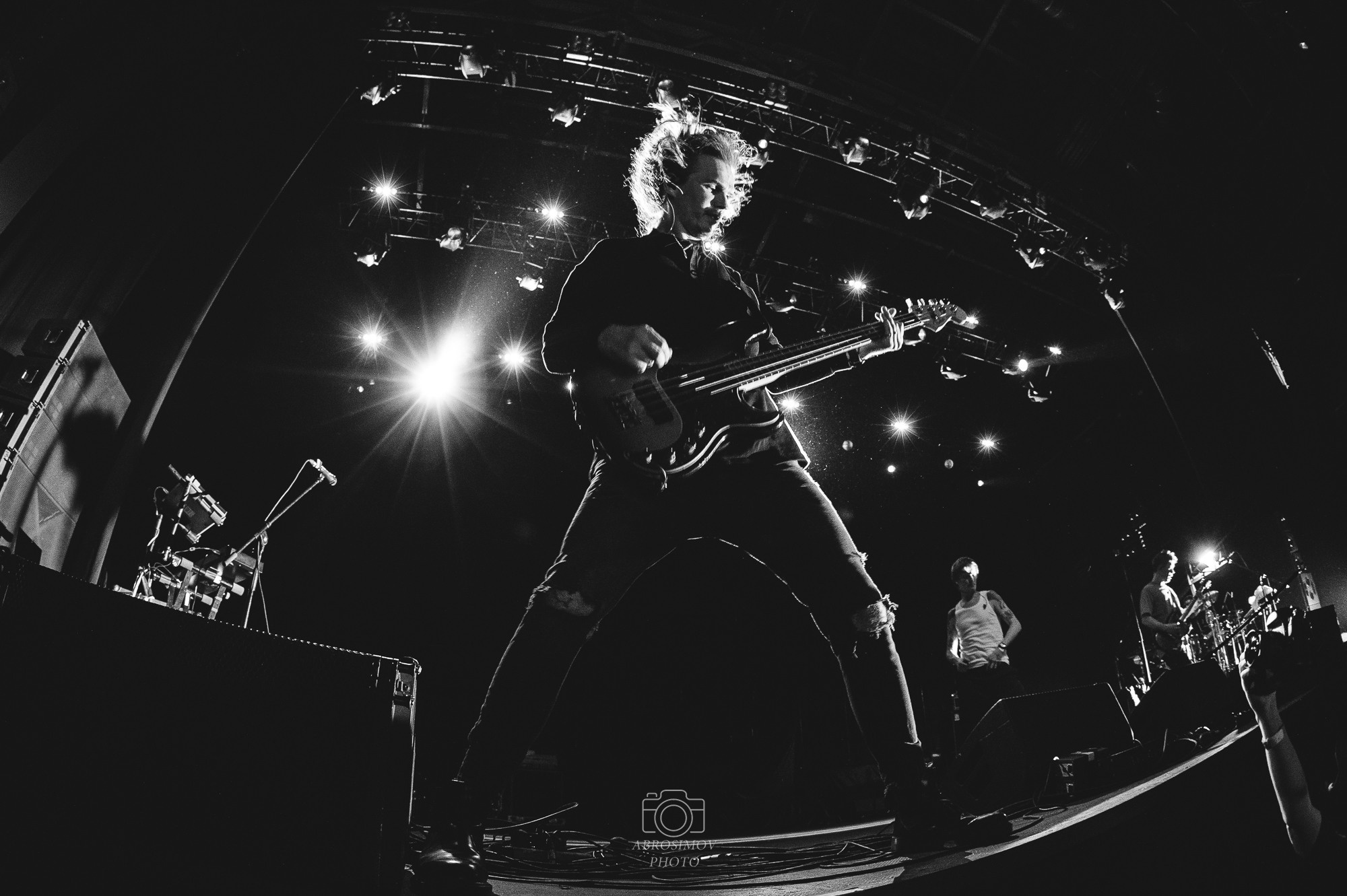 DOBROFEST Winter Edition в клубе VK Stadium. Репортажный и свадебный фотограф в Москве