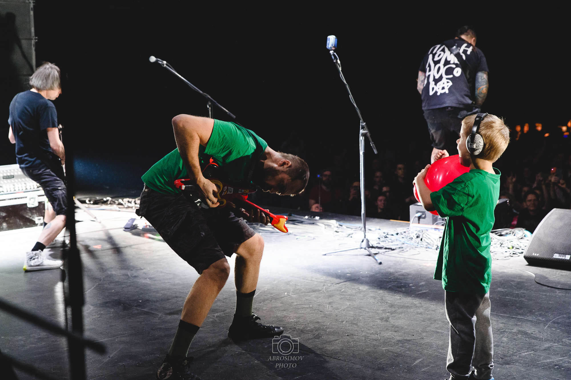 DOBROFEST Winter Edition в клубе VK Stadium. Репортажный и свадебный фотограф в Москве