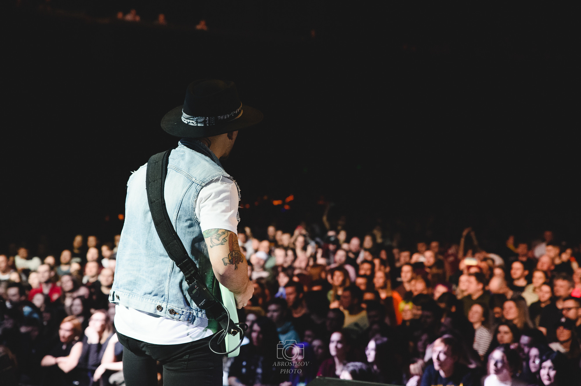 DOBROFEST Winter Edition в клубе VK Stadium. Репортажный и свадебный фотограф в Москве