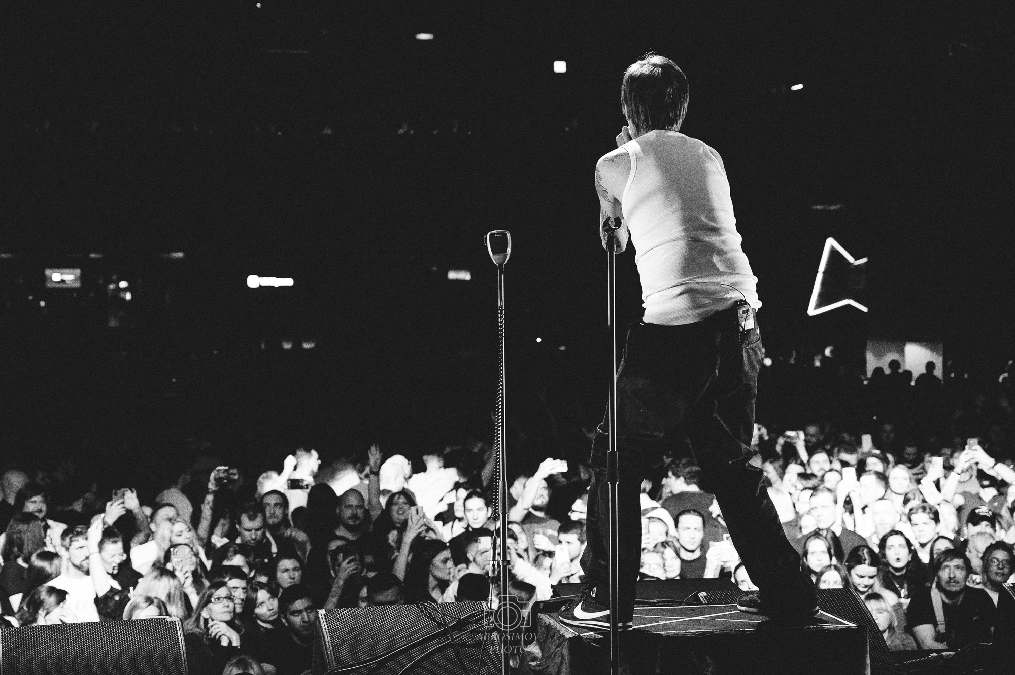 DOBROFEST Winter Edition в клубе VK Stadium. Репортажный и свадебный фотограф в Москве