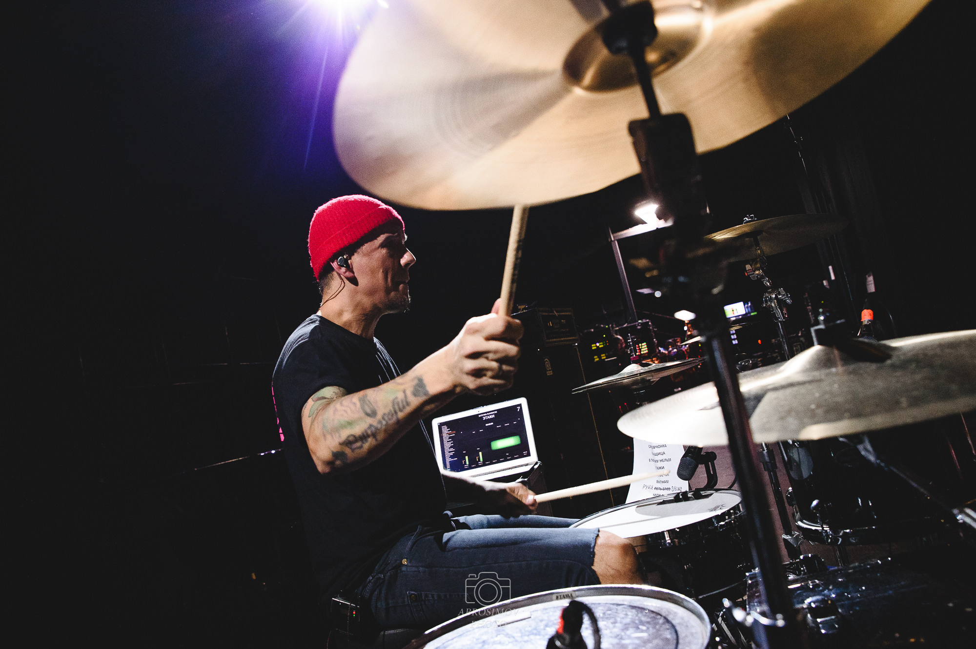 DOBROFEST Winter Edition в клубе VK Stadium. Репортажный и свадебный фотограф в Москве