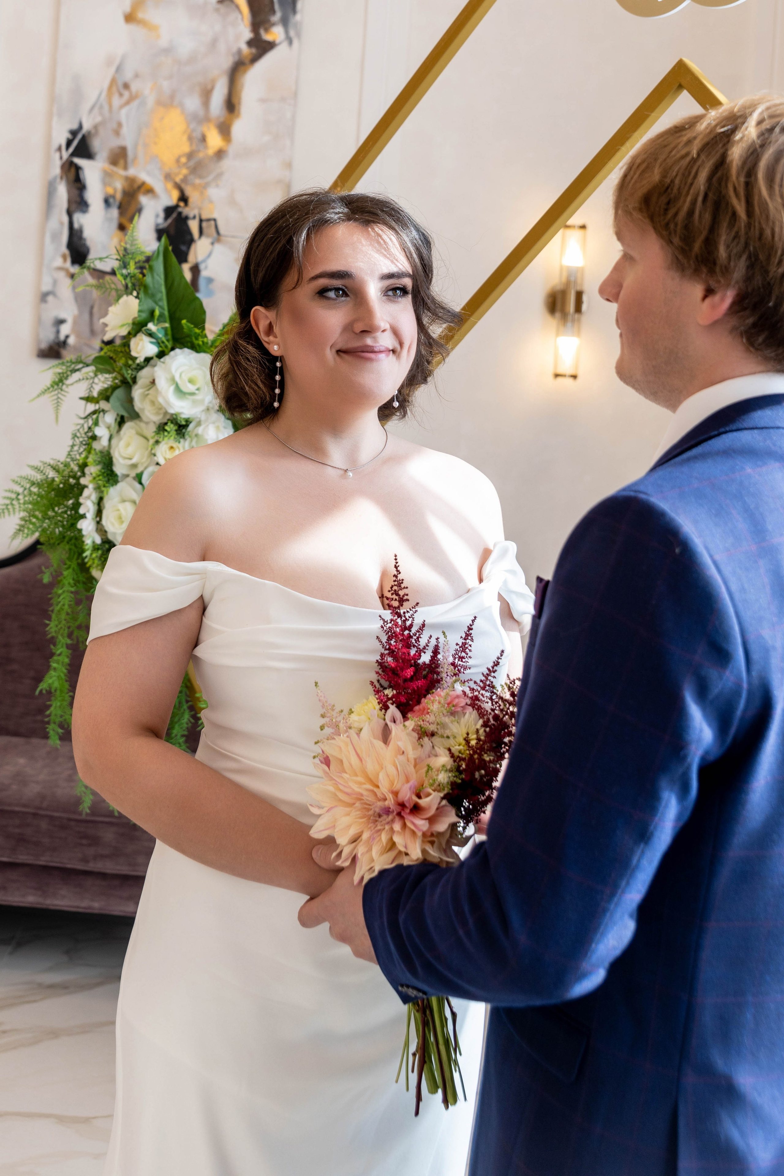 Свадебный день в Москве. Свадебный фотограф Александра Мяскова